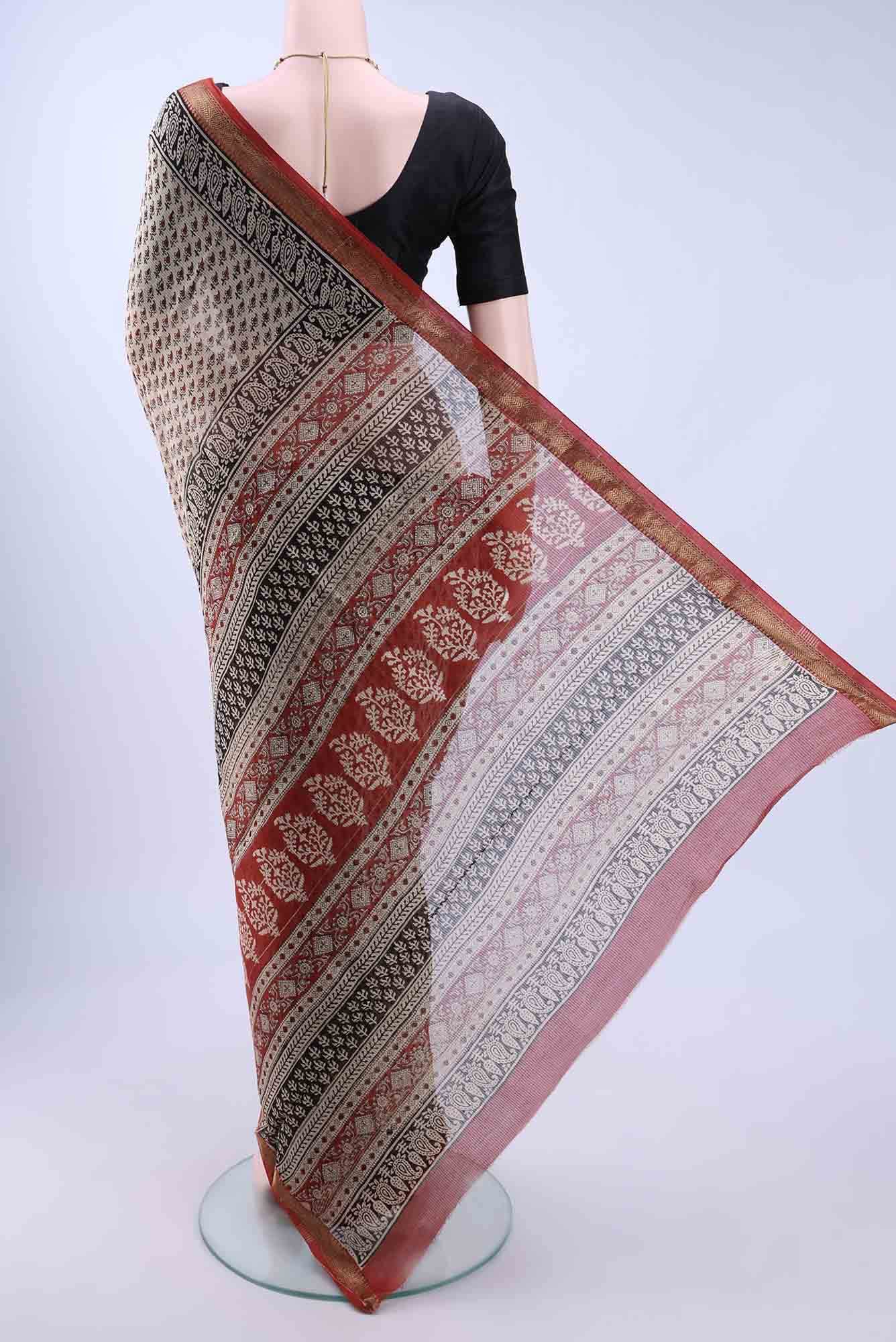 Beige Maheshwari Silk Cotton Saree