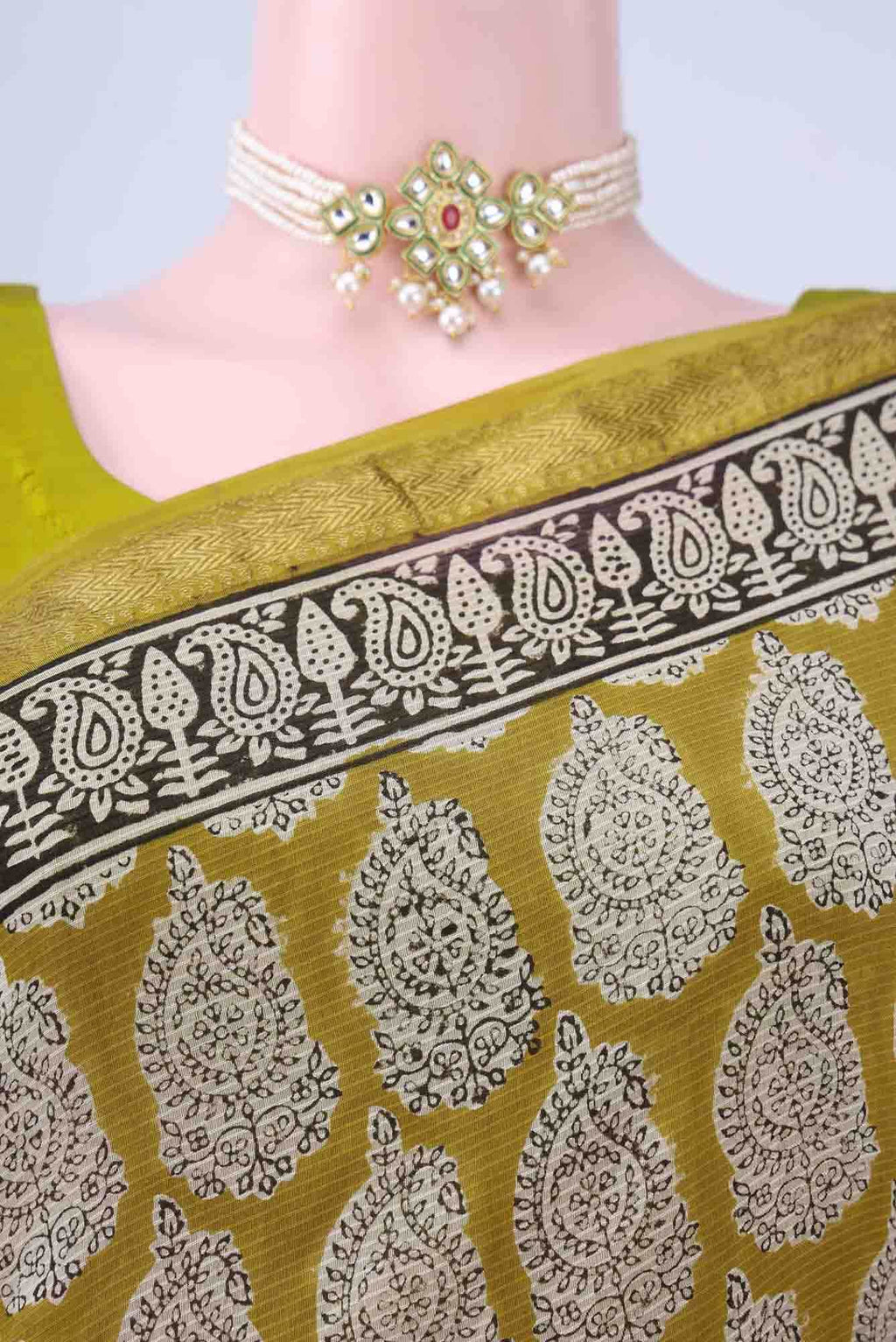 Mehandi Green Maheshwari Silk Cotton Saree