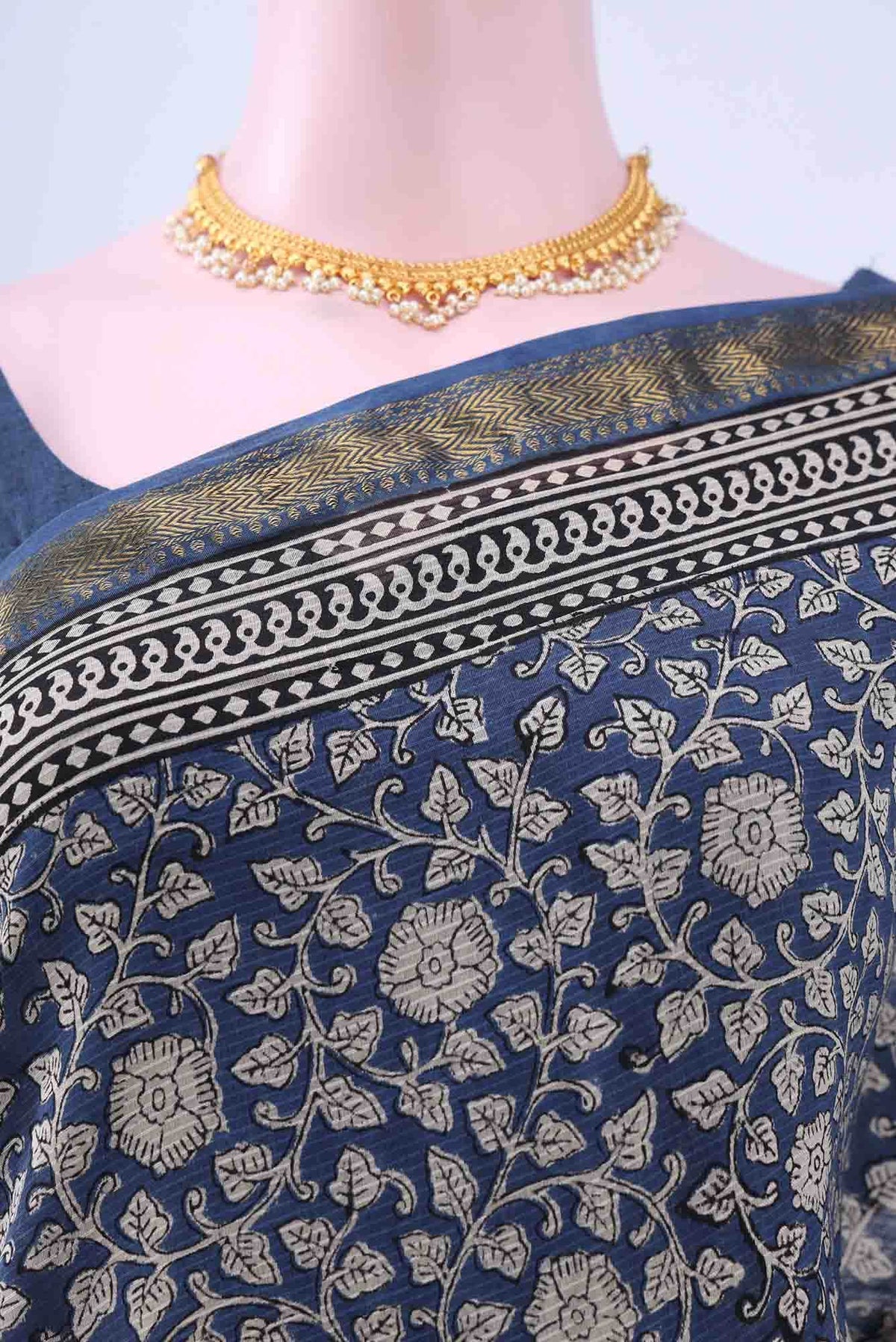 Royal Blue Maheshwari Silk Cotton Saree