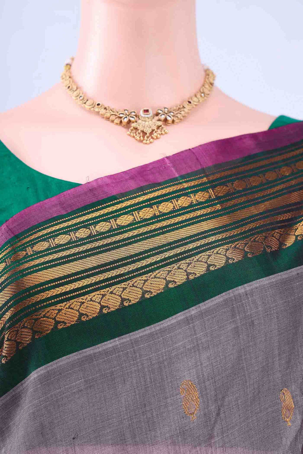 Davys Grey Gadwal cotton Saree