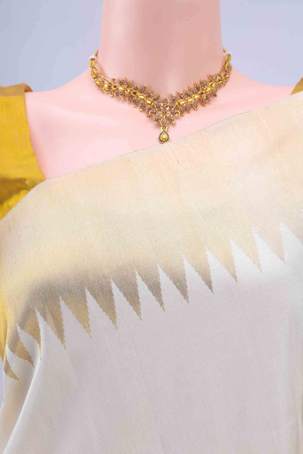 Off White Kanchipuram Silk Saree