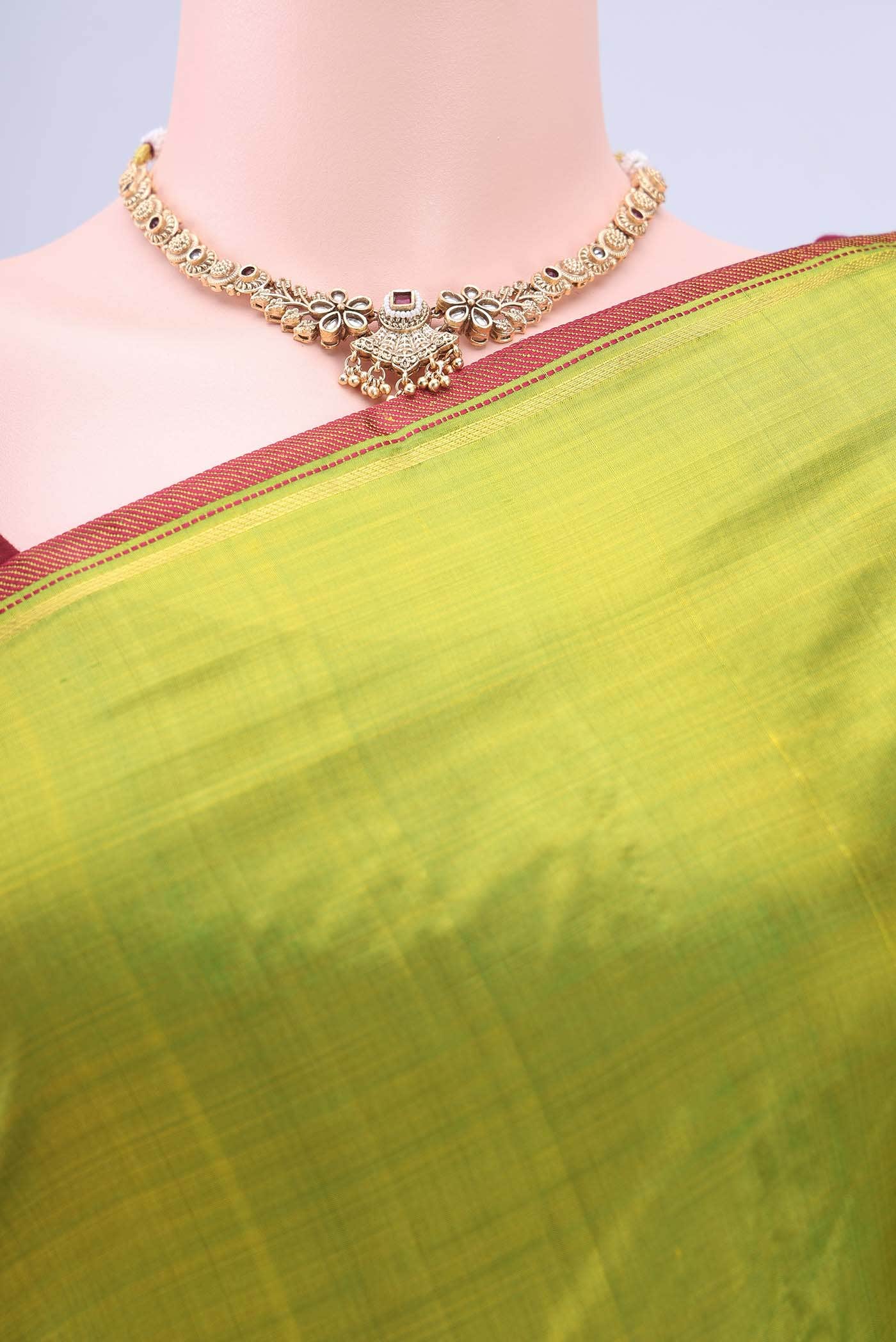 Parrot Green Kanchipuram Silk Saree