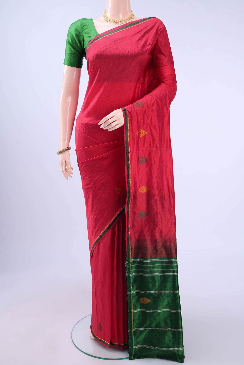 Parrot Green Kanchipuram Silk Saree