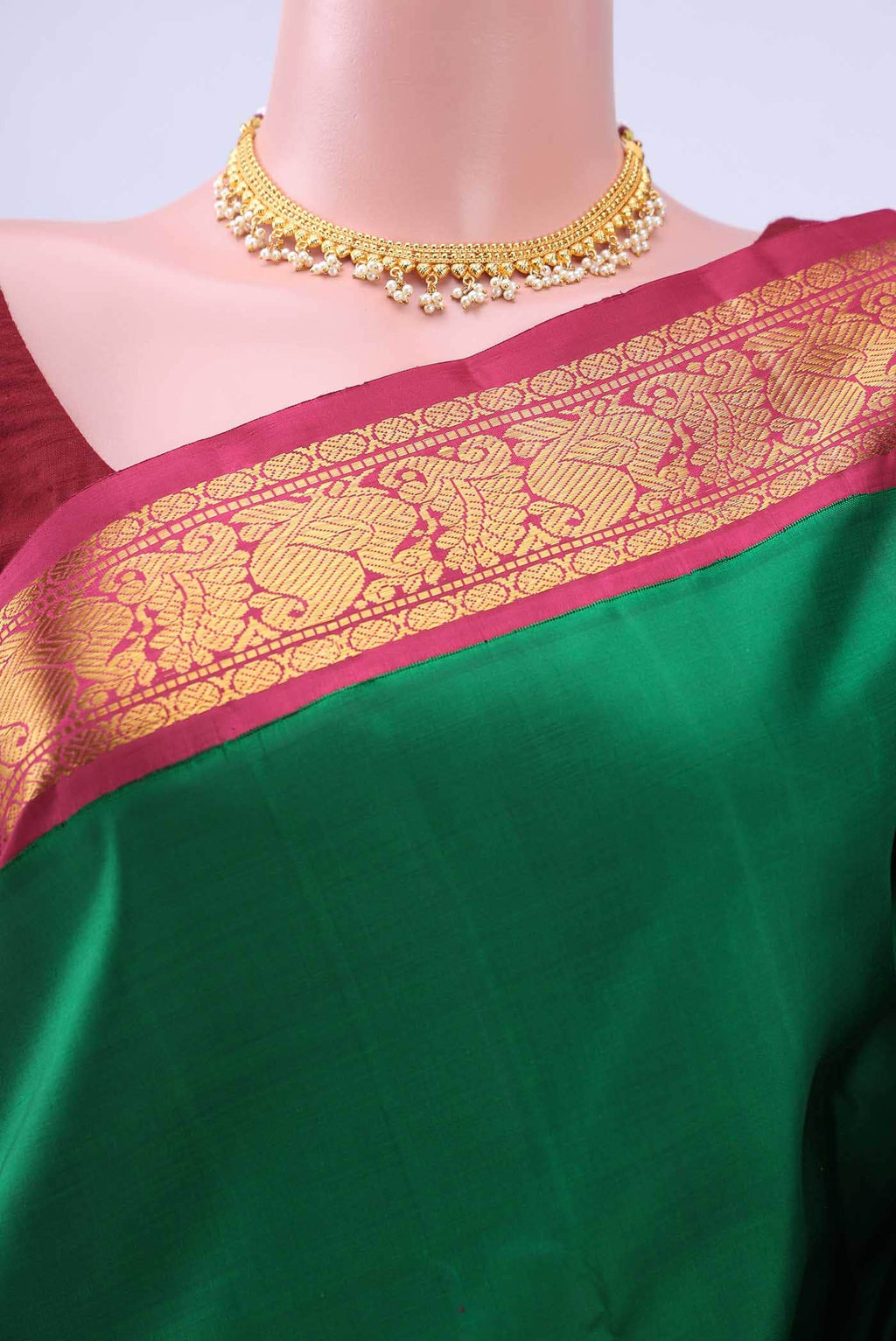 Bottle Green Kanchipuram Silk Saree