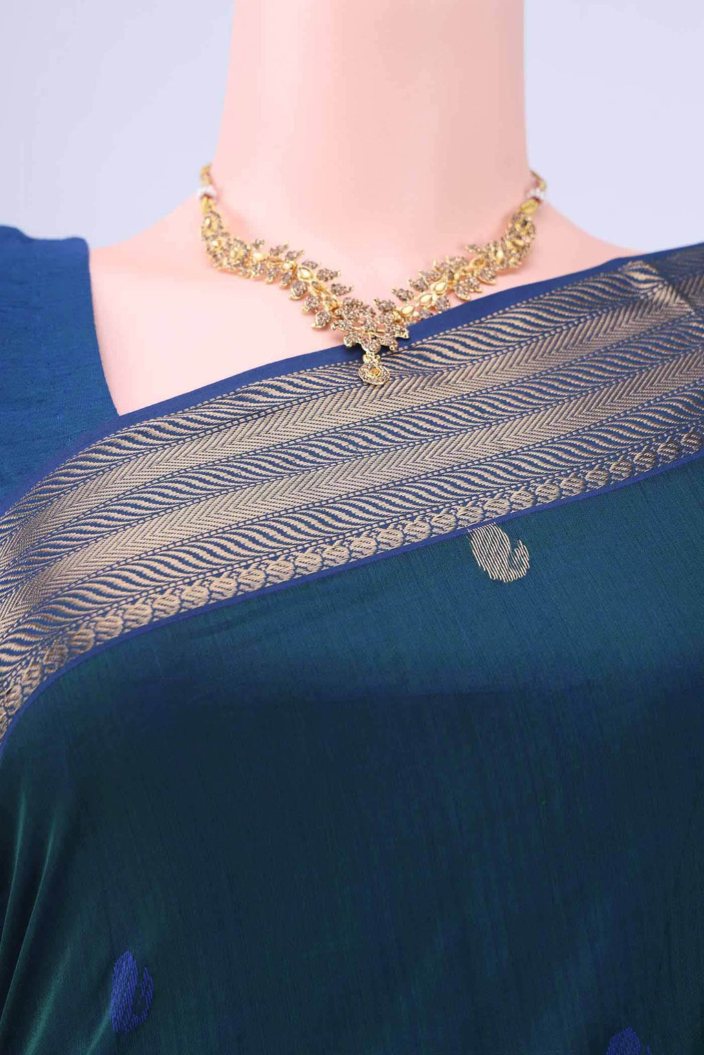 Peacock Blue Maheshwari Silk Saree