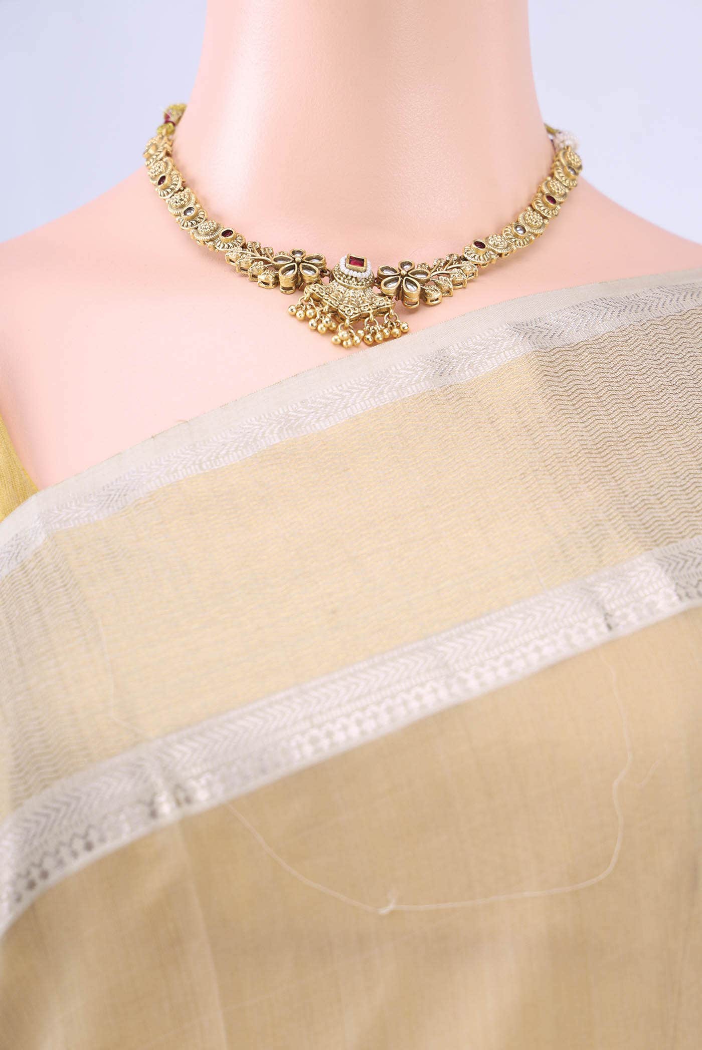 Beige Maheshwari Silk Cotton Saree