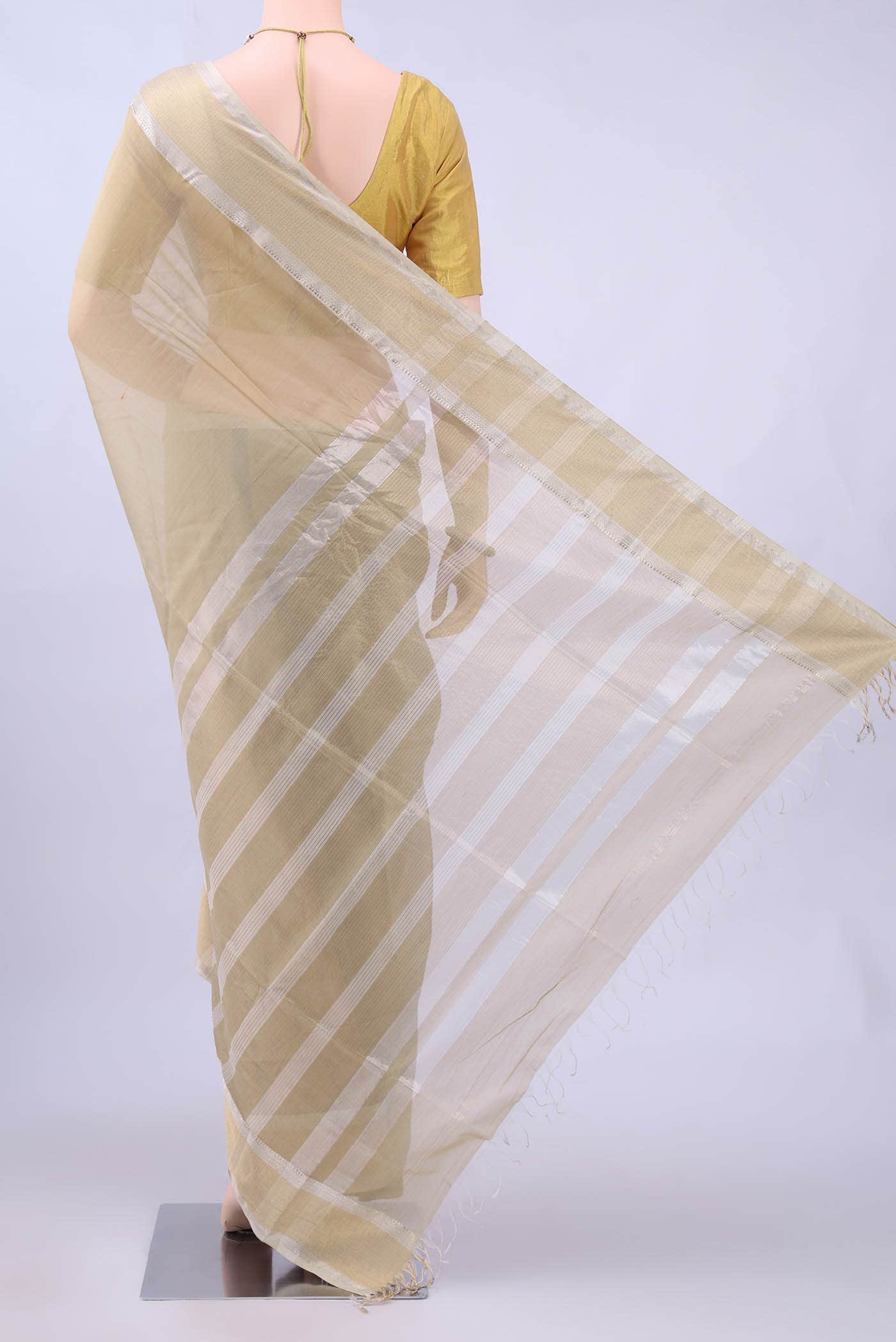 Beige Maheshwari Silk Cotton Saree