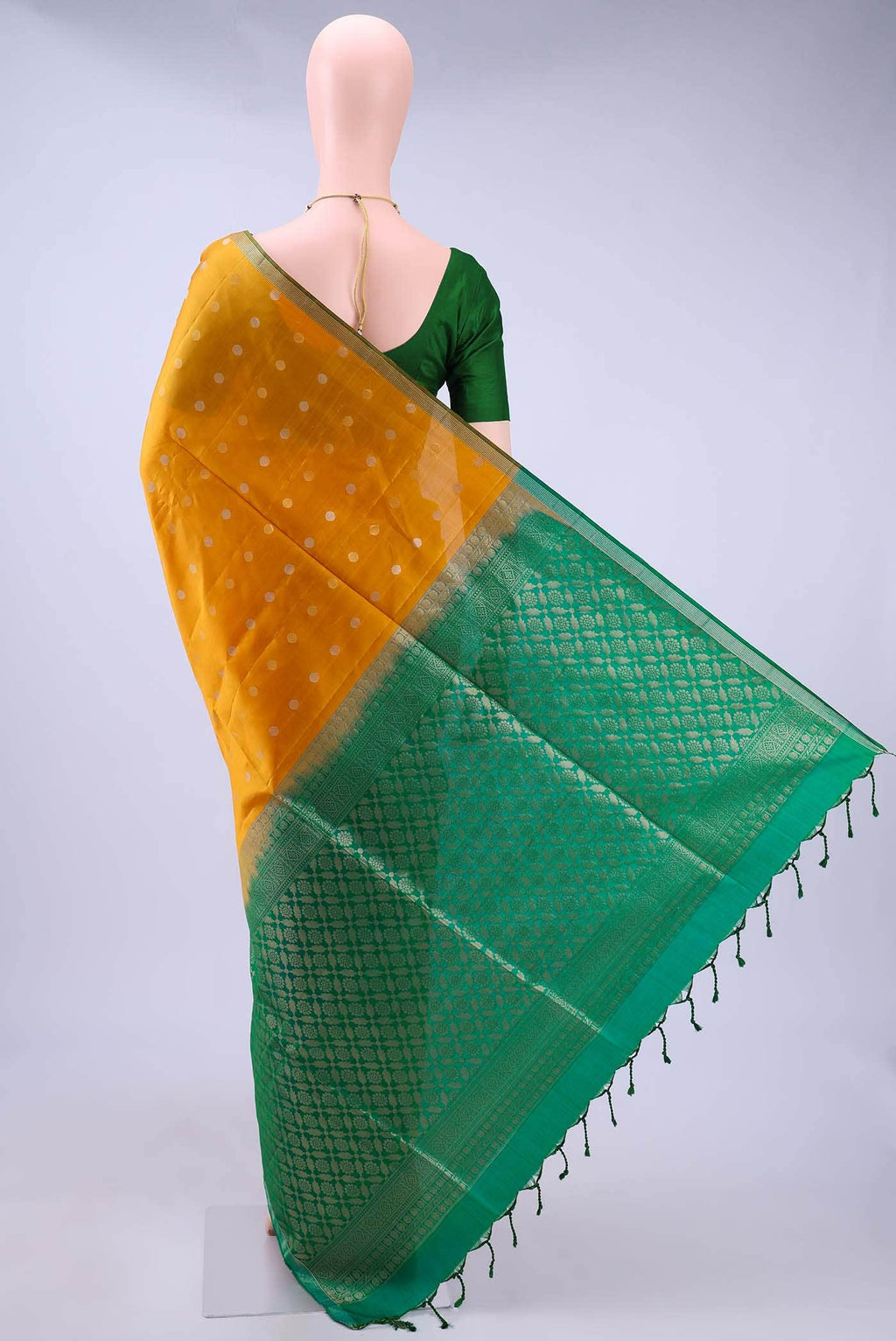 no Dual Tone Soft Silk Saree