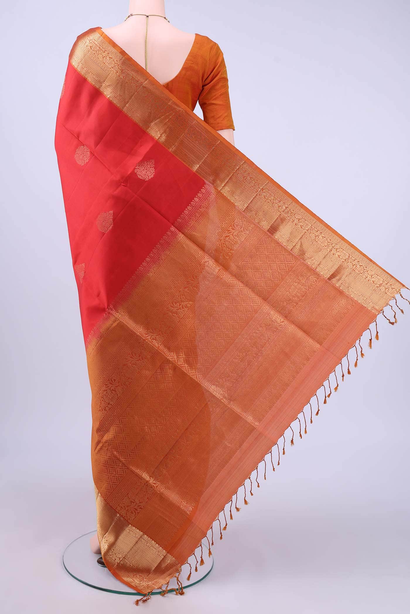 no Dual Tone Soft Silk Saree