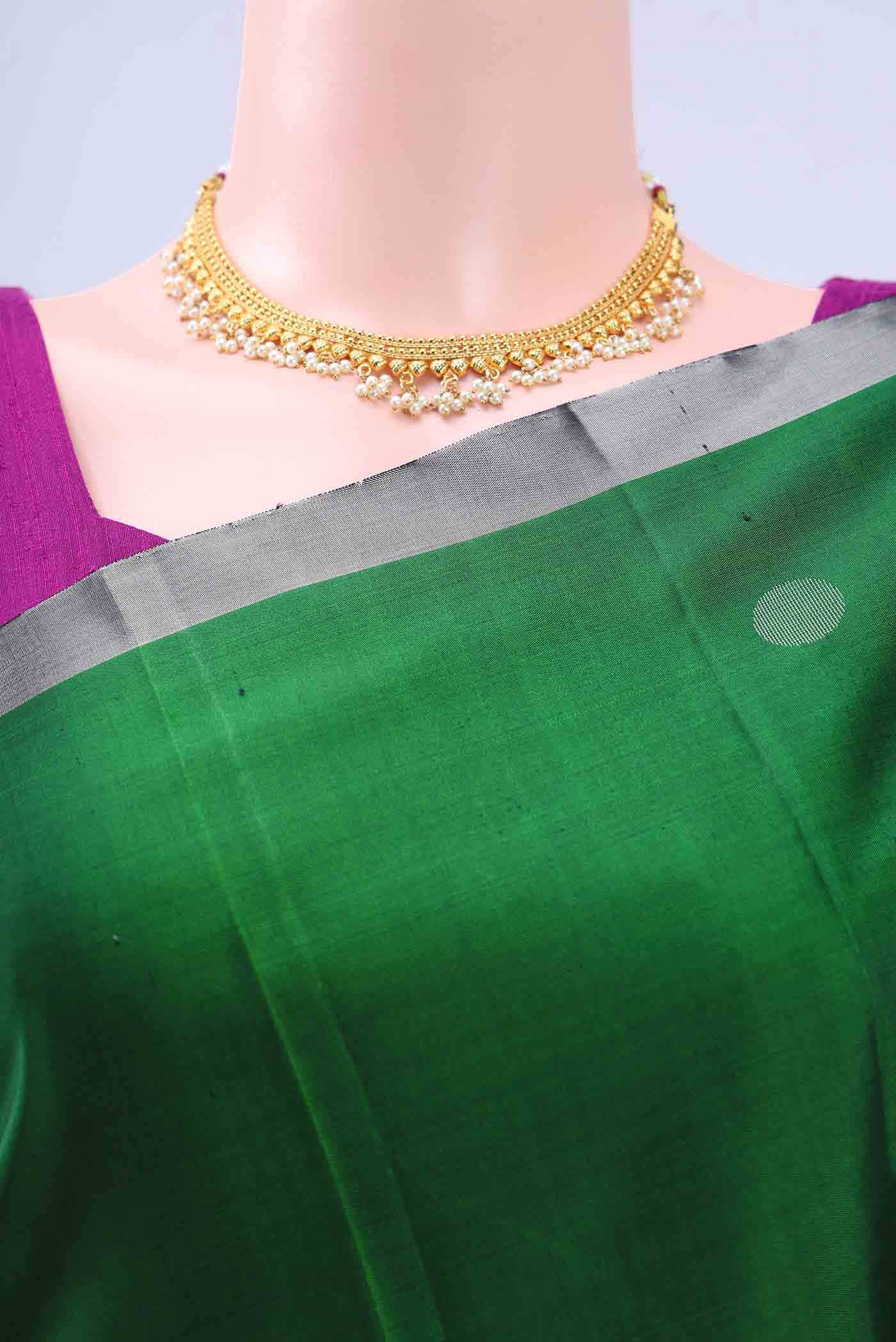 no Dual Tone Soft Silk Saree