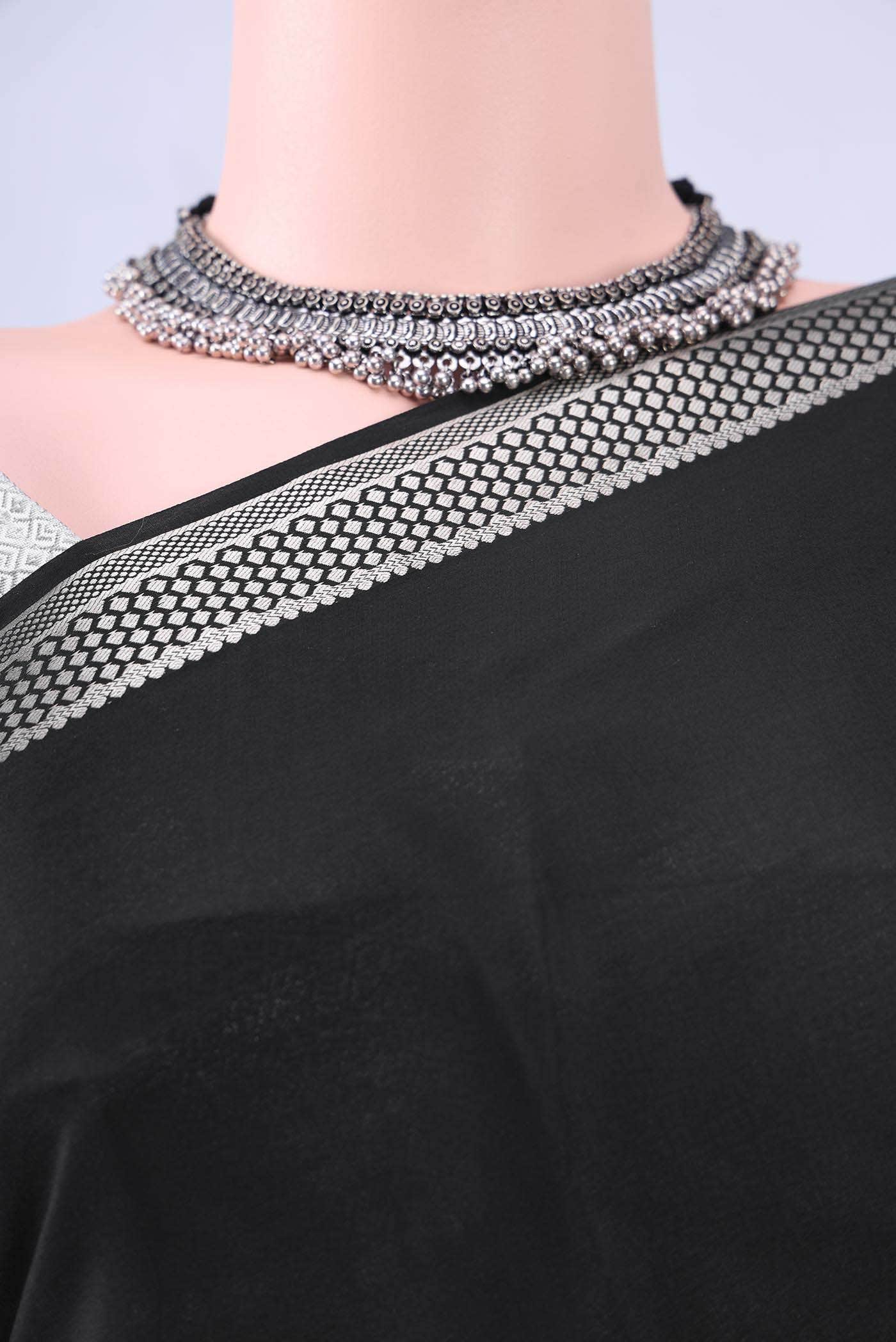 Black Dual Tone Mysore Crepe Saree