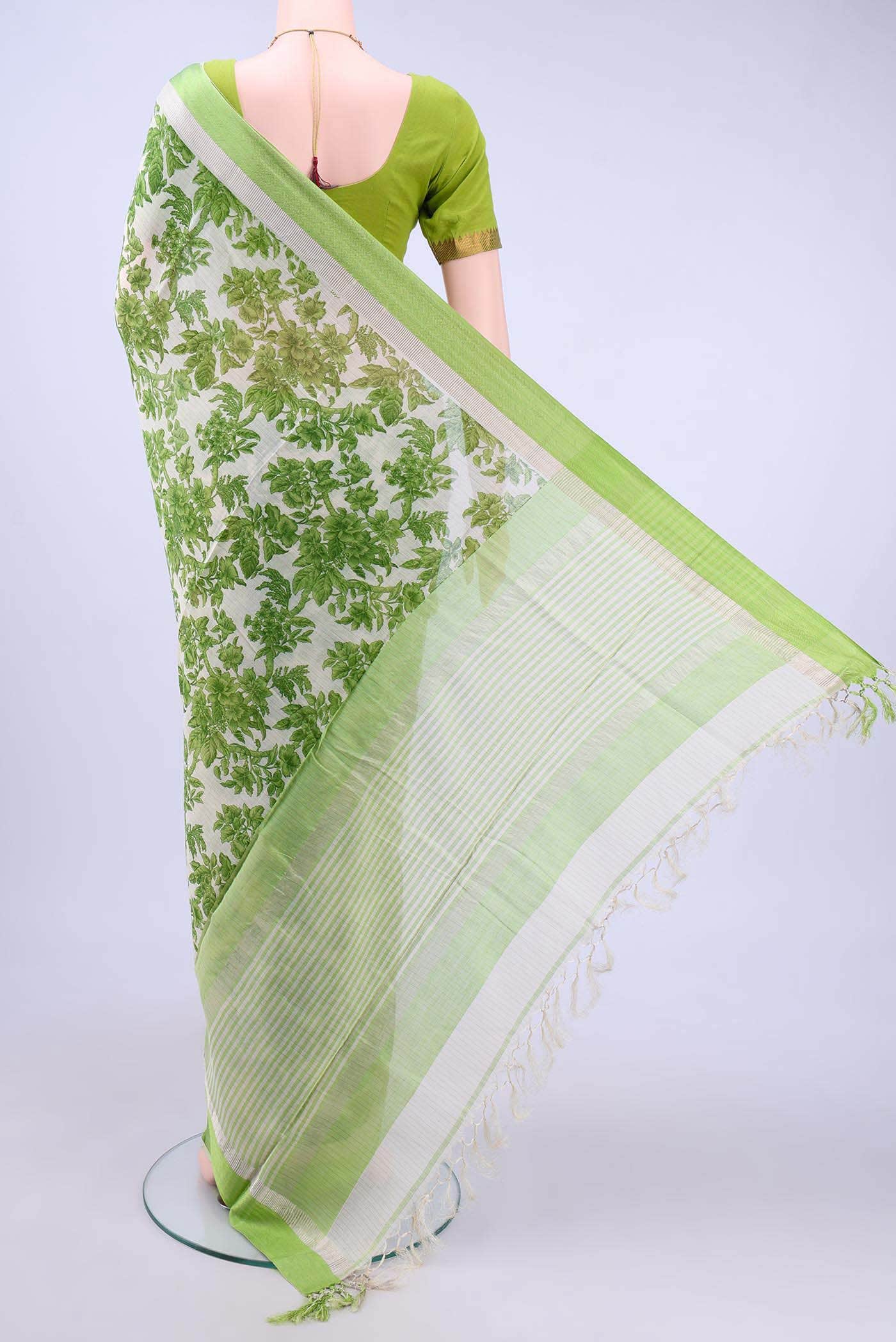 Off White Blended Printed Silk Saree