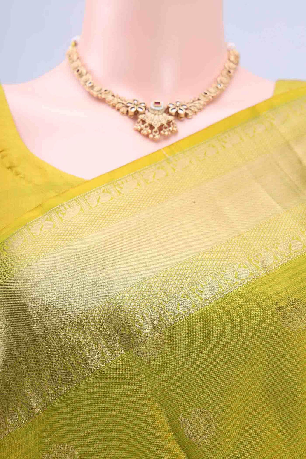 Parrot Green Kanchipuram Saree