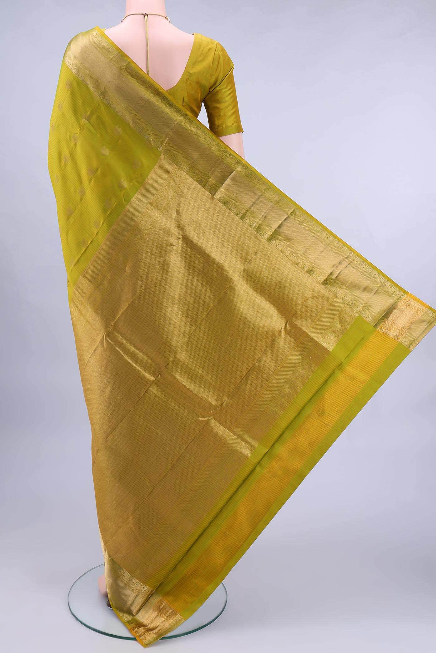 Parrot Green Kanchipuram Saree