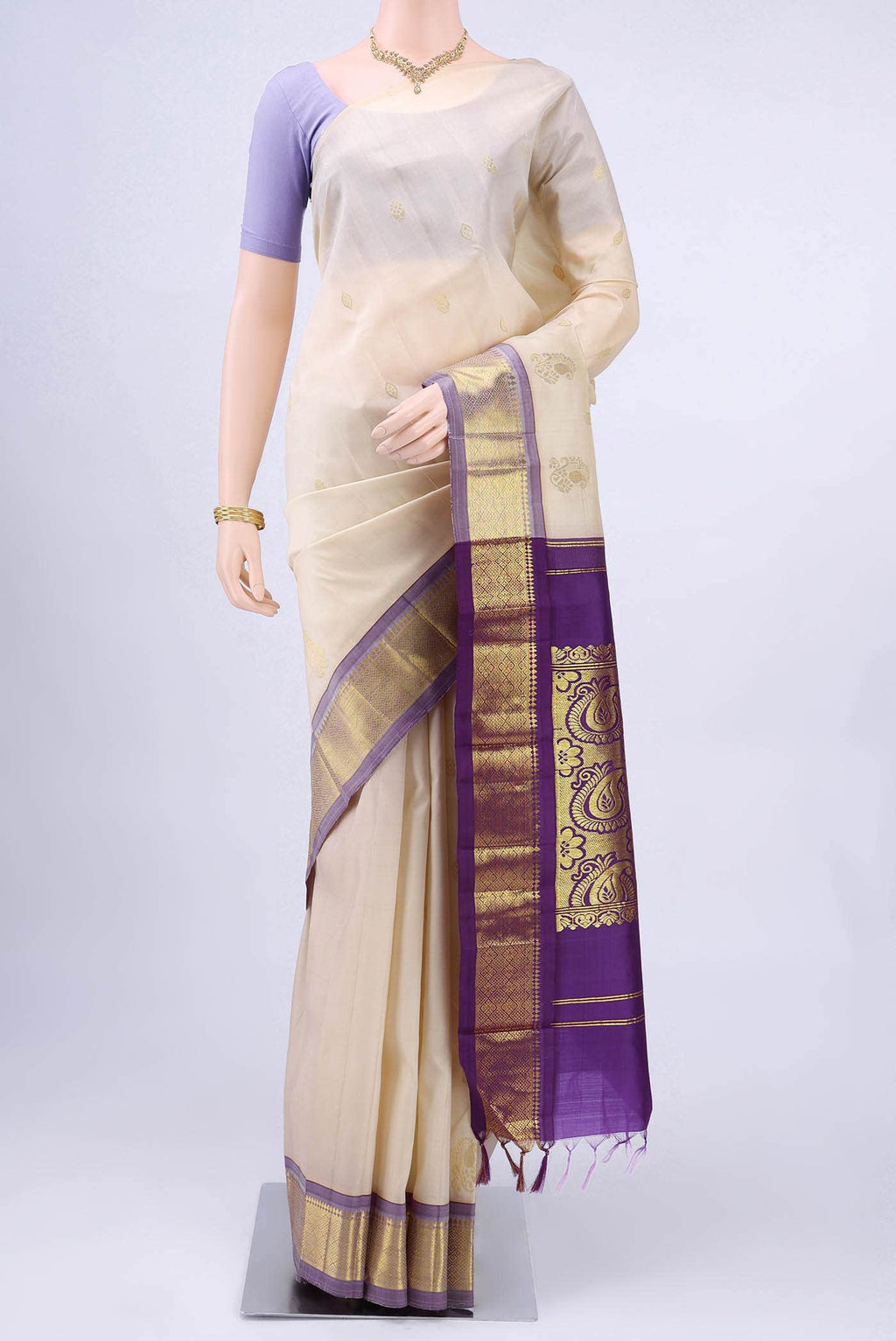 Off White Kanchipuram Silk Saree