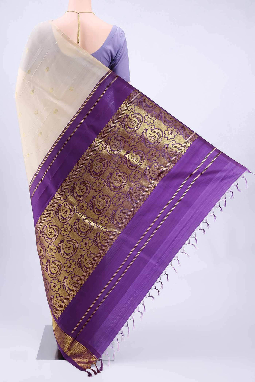 Off White Kanchipuram Silk Saree