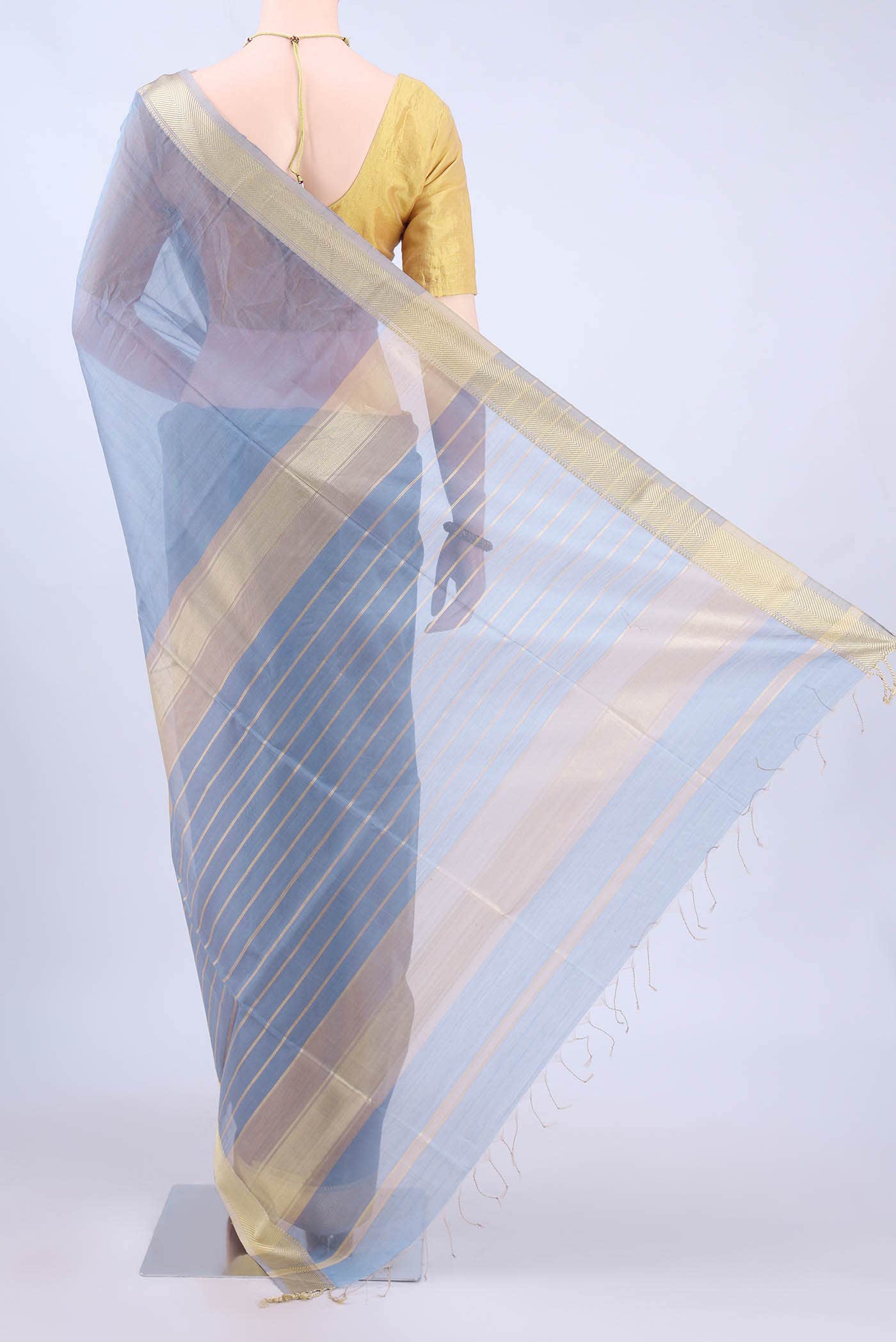 Light Blue Maheshwari Silk Cotton Saree