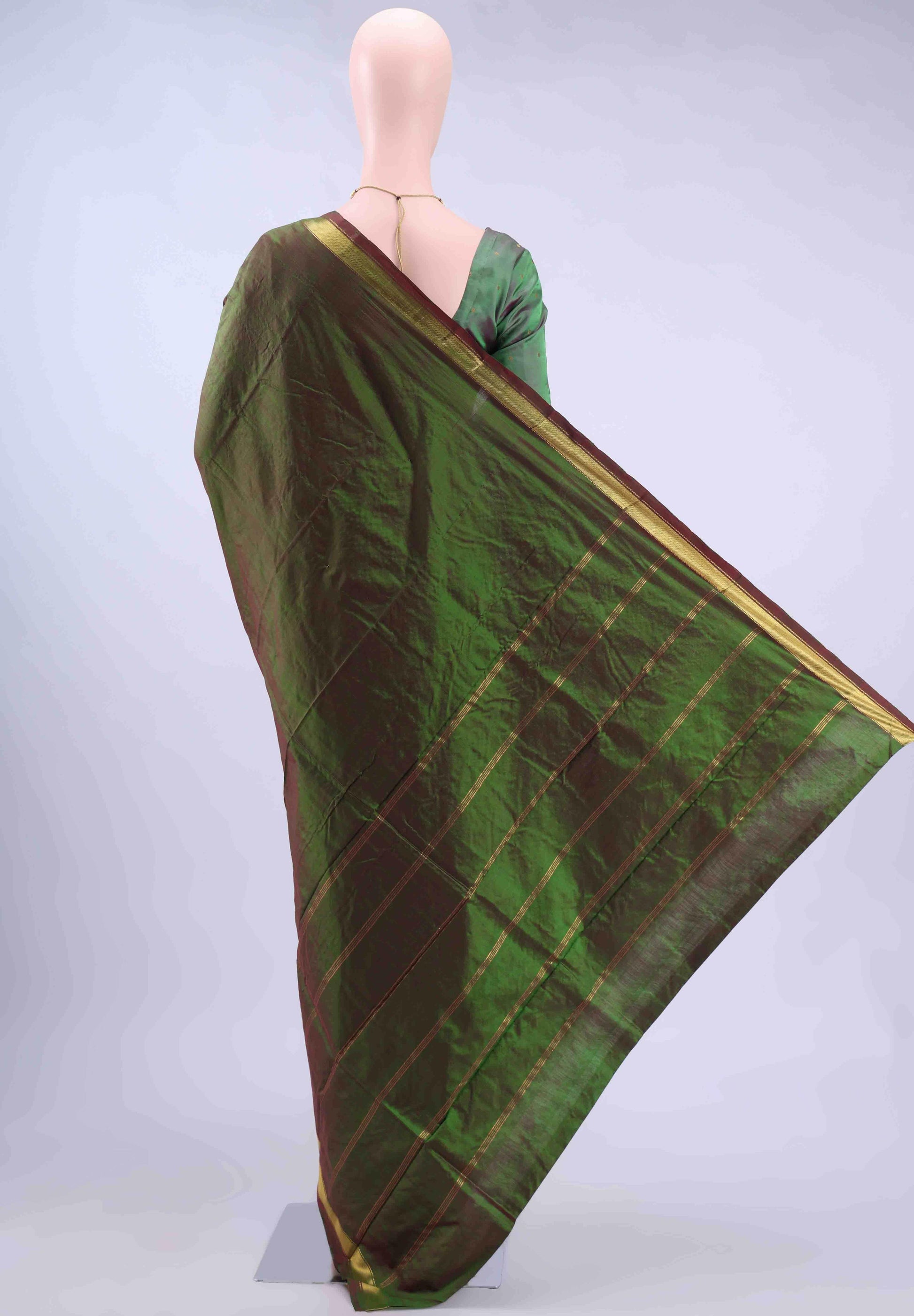 Bottle Green Dual Tone Kanchipuram Silk Saree