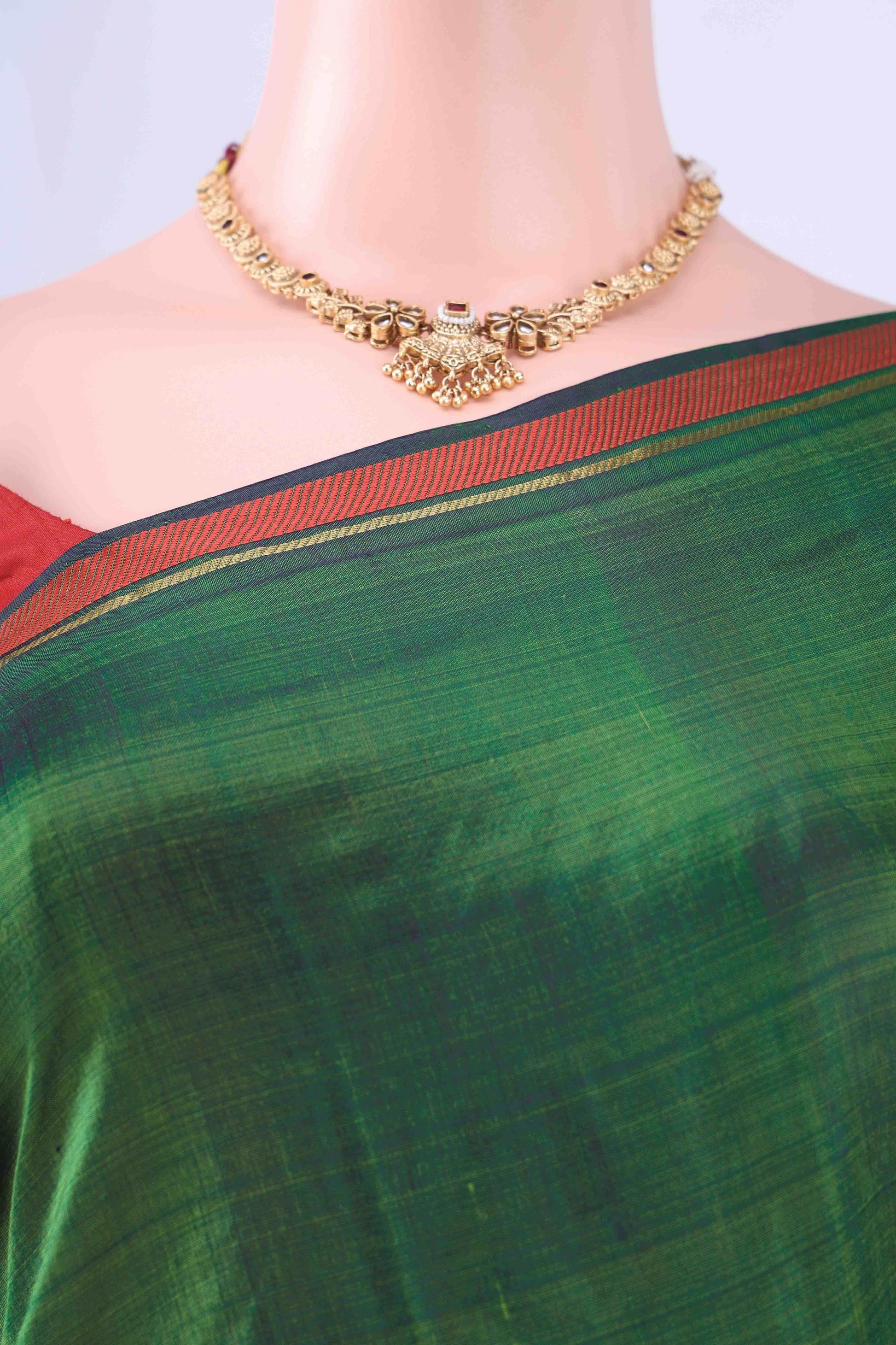 Bottle Green Kanchipuram Silk Saree