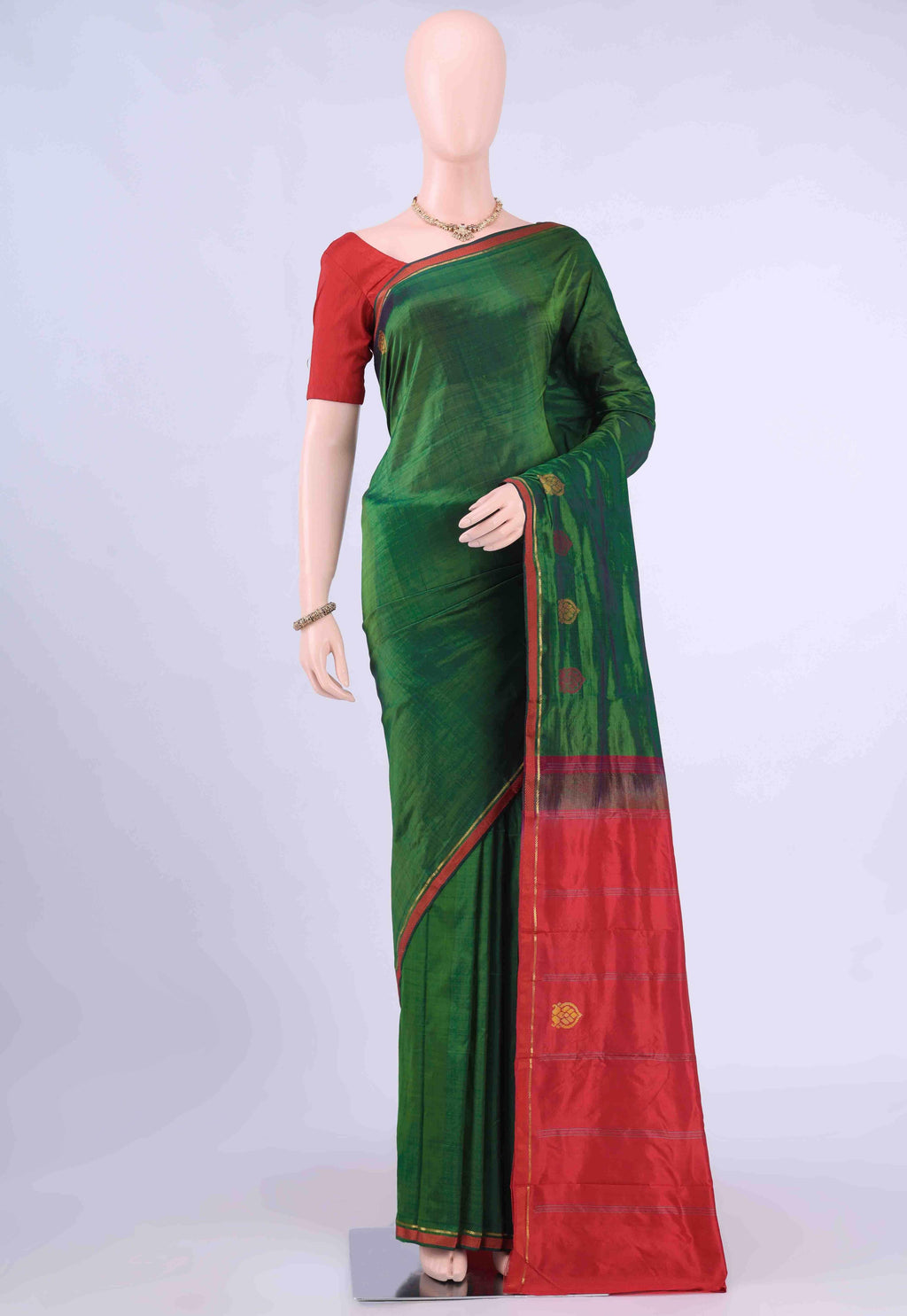 Bottle Green Kanchipuram Silk Saree