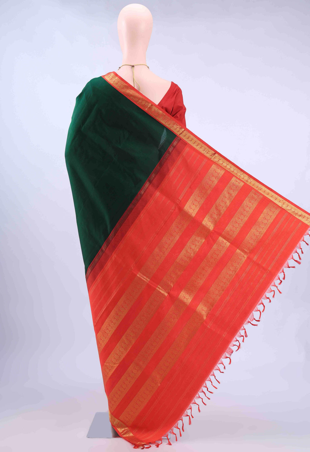 Bottle Green Dual Tone Kanchipuram Silk Saree