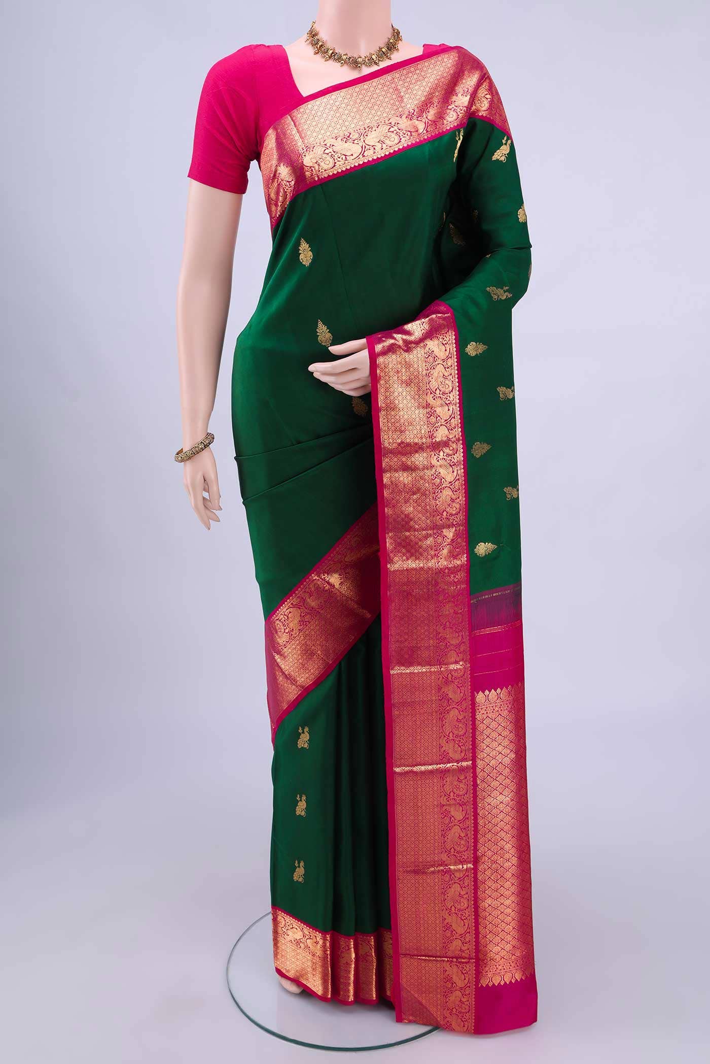 Bottle Green Kanchipuram Silk Saree