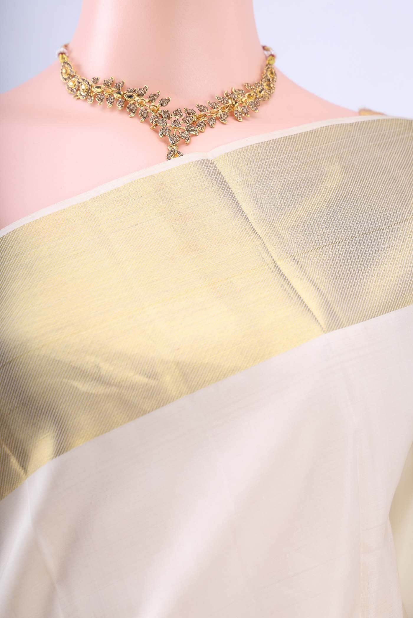 Off White Dual Tone Kanchipuram Silk Saree