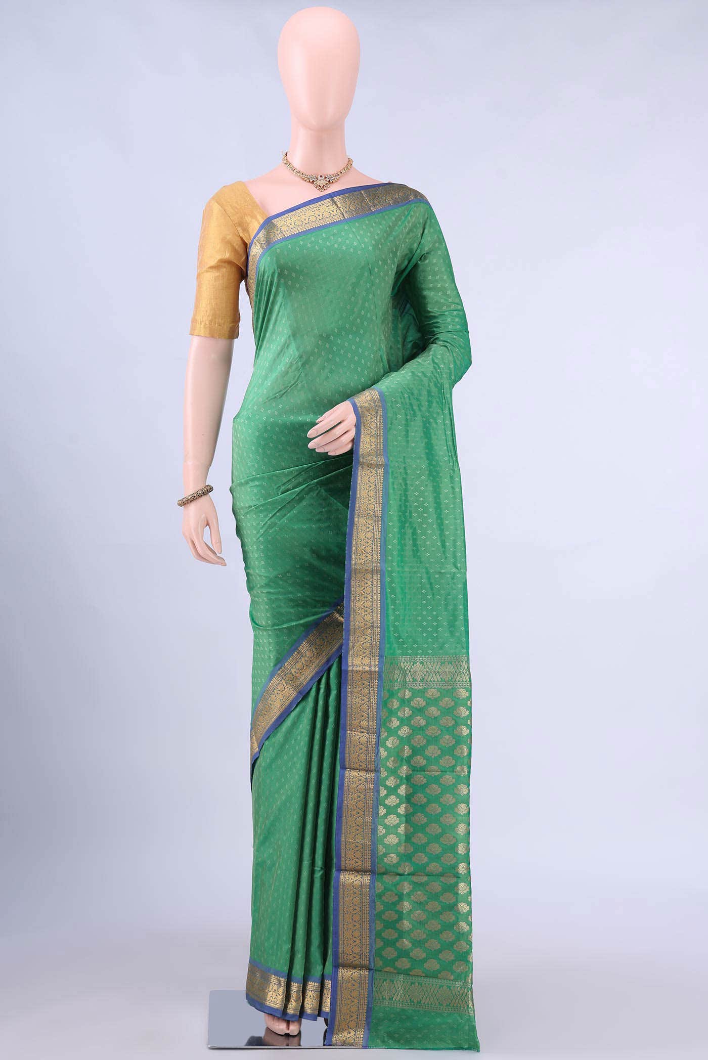 no Dual Tone Bangalore Silk Saree