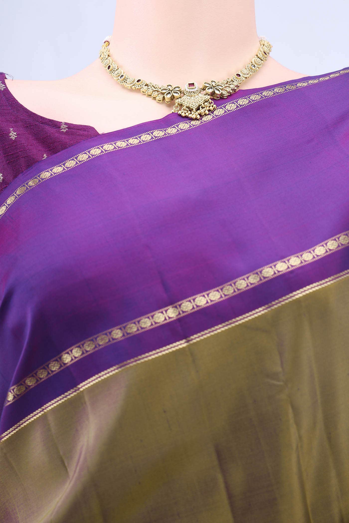 Mehandi Green Dual Tone Nangavalli Silk [ Salem ] Saree