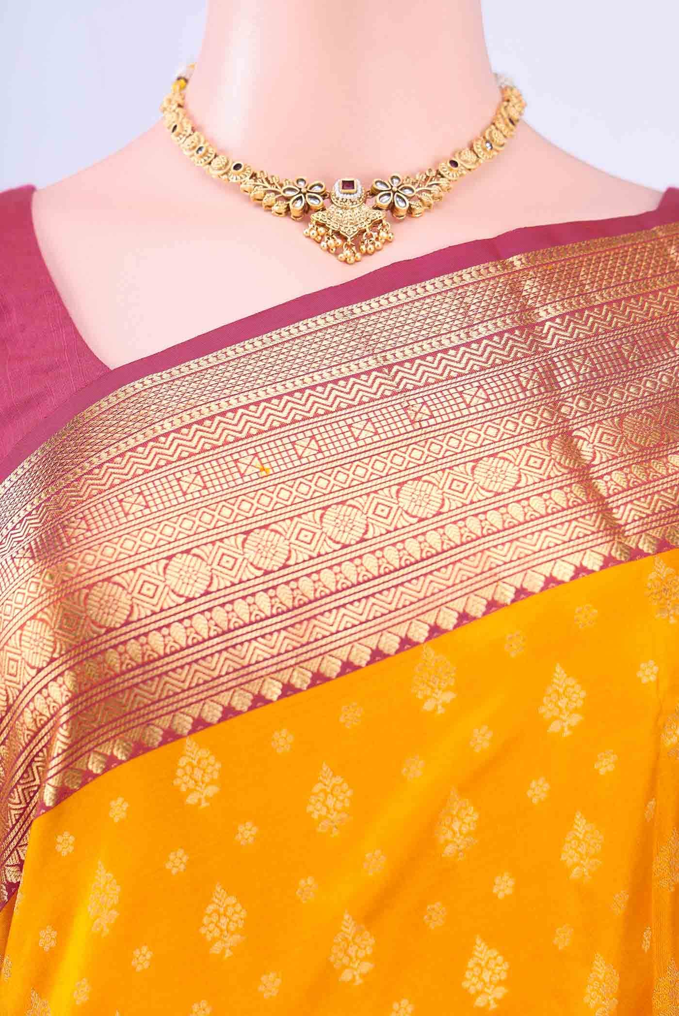 NO Dual Tone Soft Silk Saree