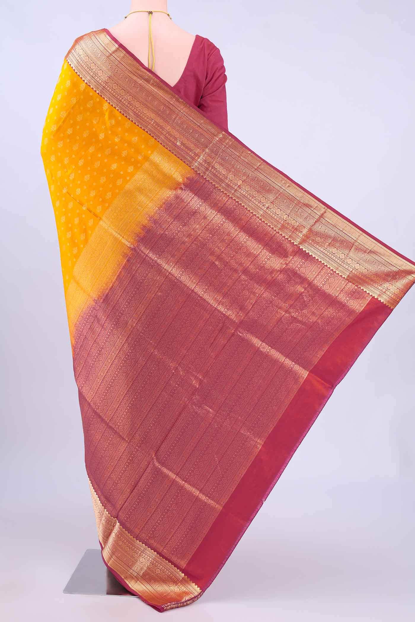 NO Dual Tone Soft Silk Saree