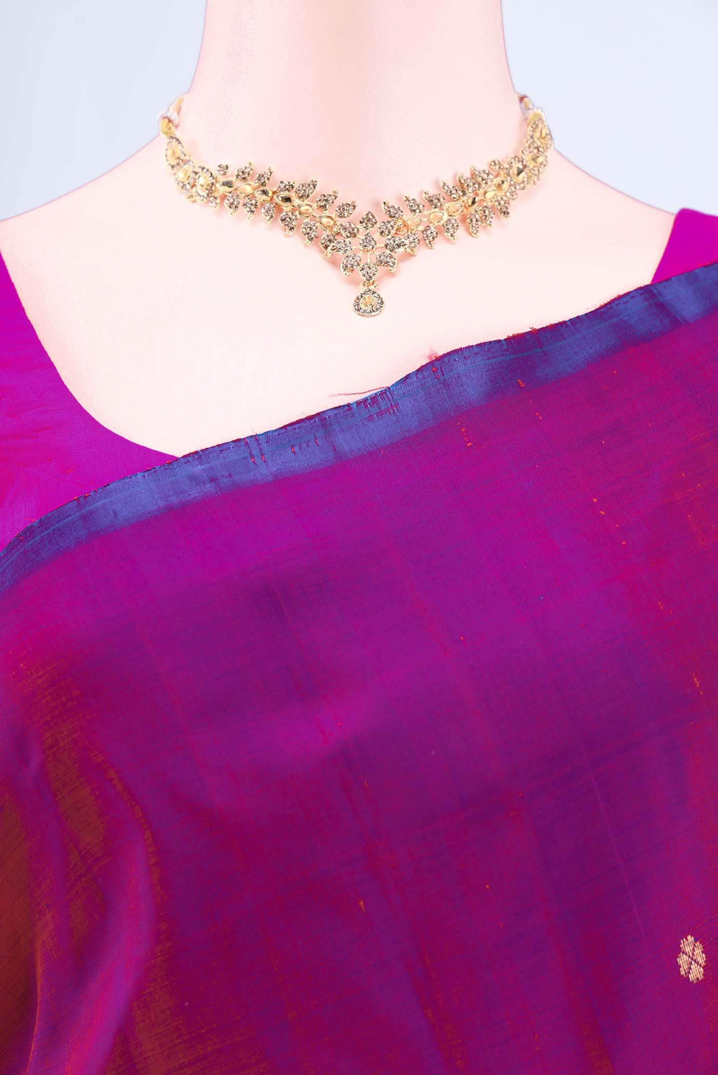 no Dual Tone Kanchipuram Silk Saree