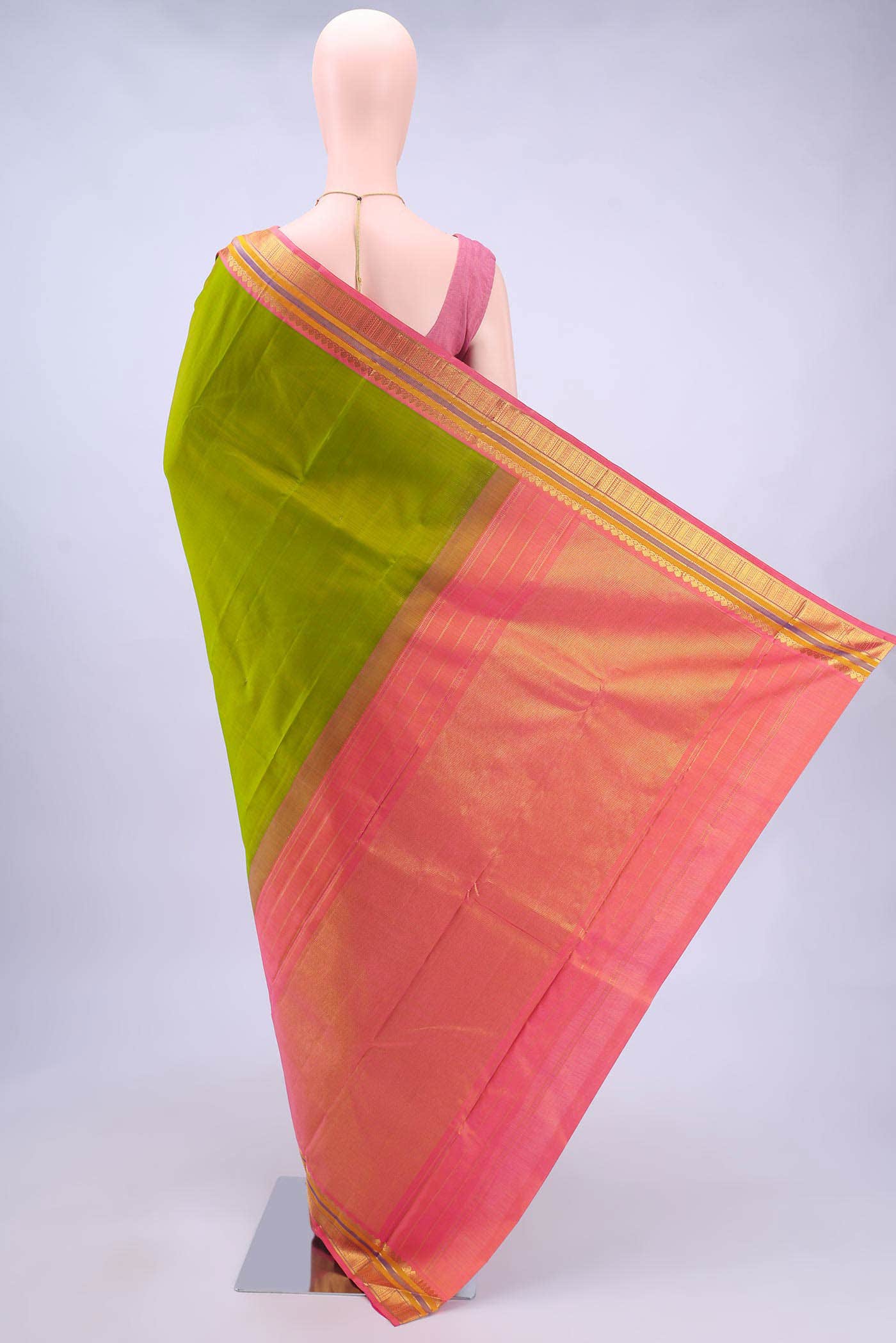 Parrot Green Dual Tone Kanchipuram Silk Saree