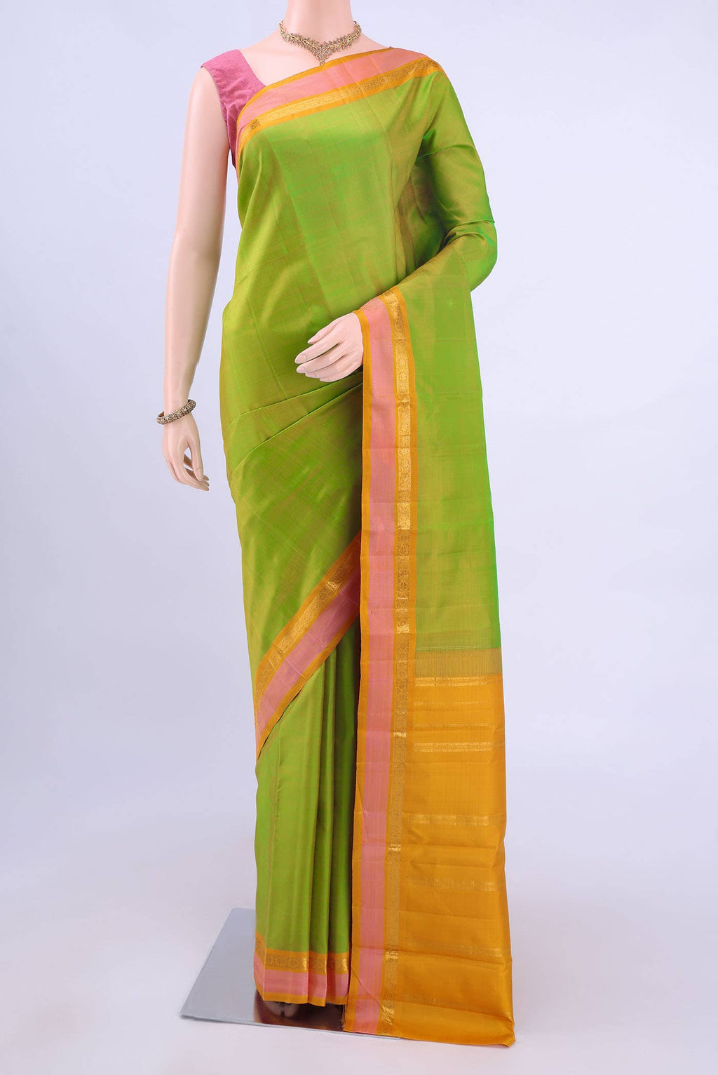 Parrot Green Dual Tone Kanchipuram Silk Saree