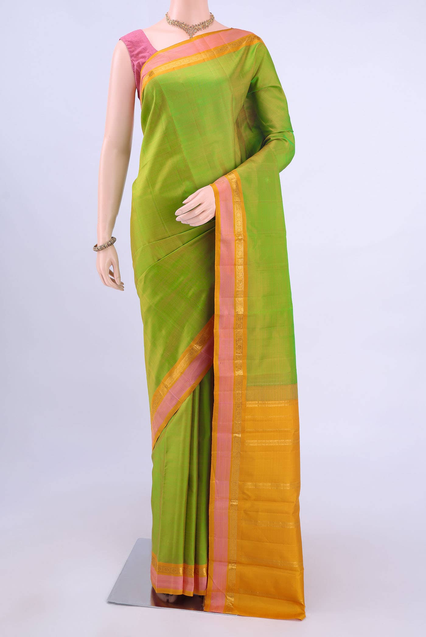 Parrot Green Dual Tone Kanchipuram Silk Saree
