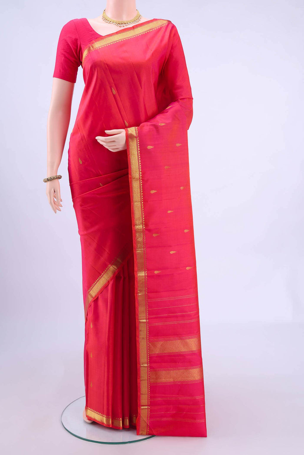 Pure Silk Pure Zari Brick Orange Dual Tone Kanchipuram Saree