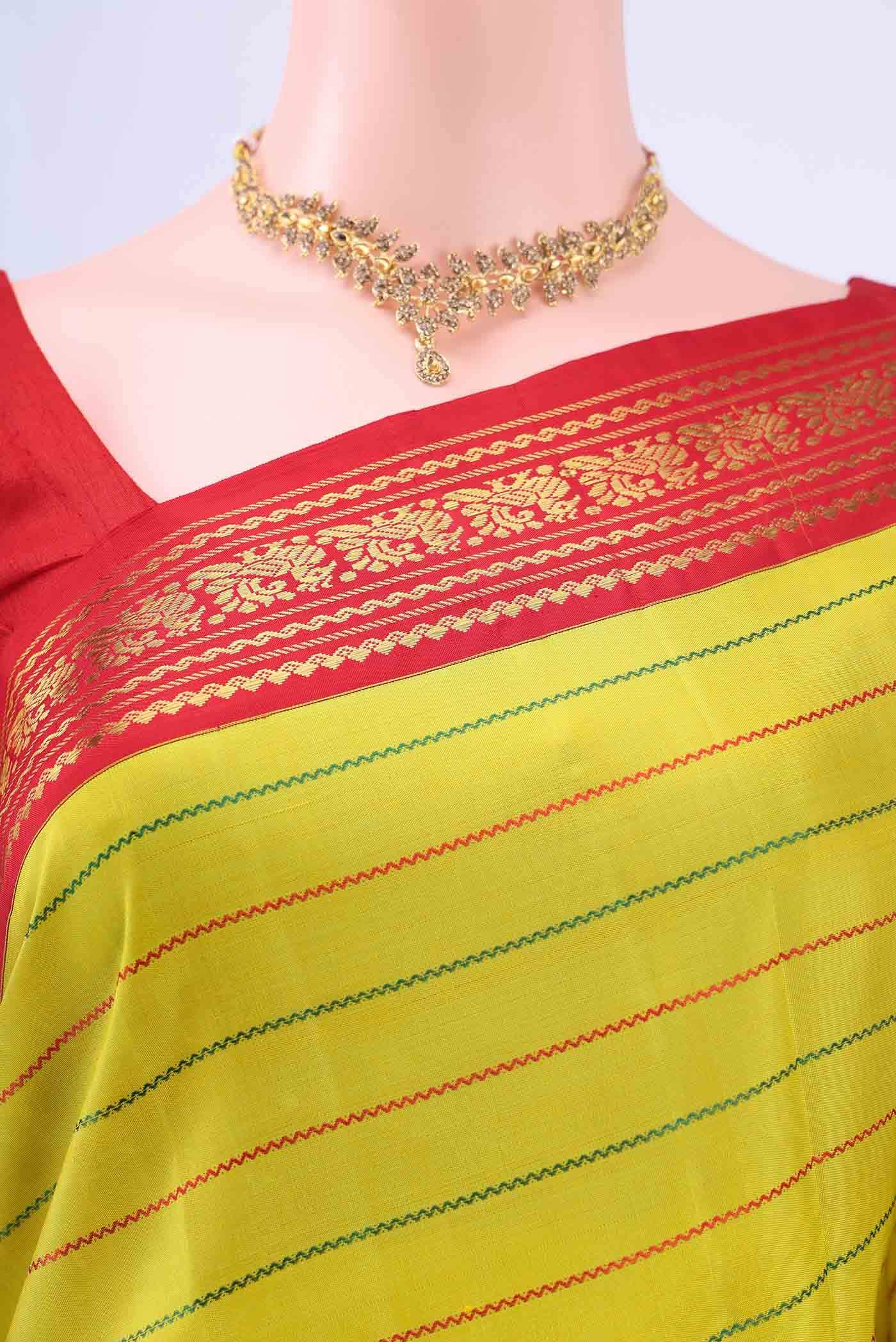 Parrot Green Kanchipuram Silk Saree