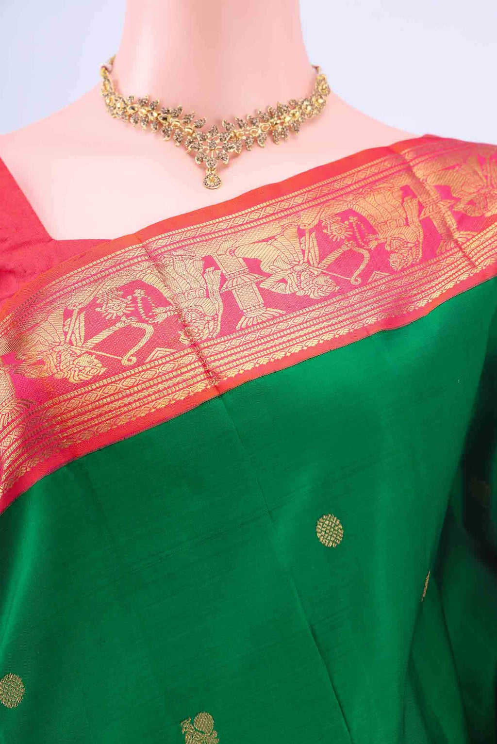Green Dual Tone Kanchipuram Silk Saree