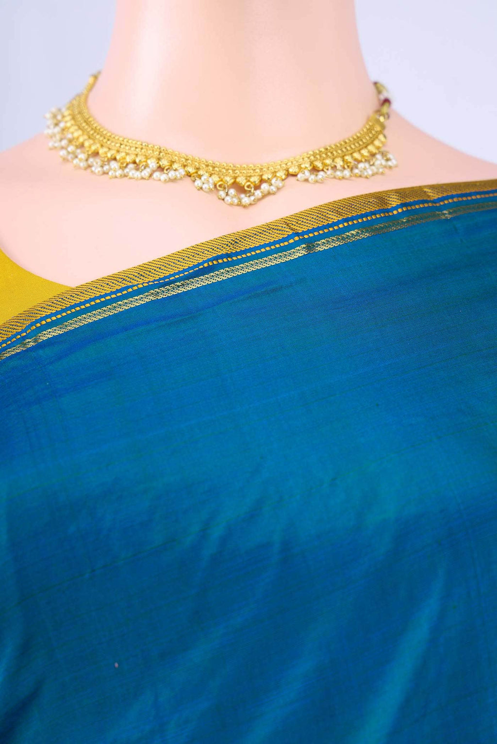 Peacock Blue Dual Tone Kanchipuram Silk Saree