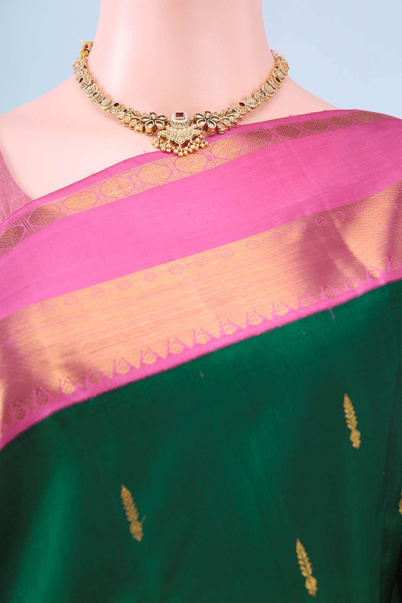 Bottle Green Kanchipuram Silk Saree