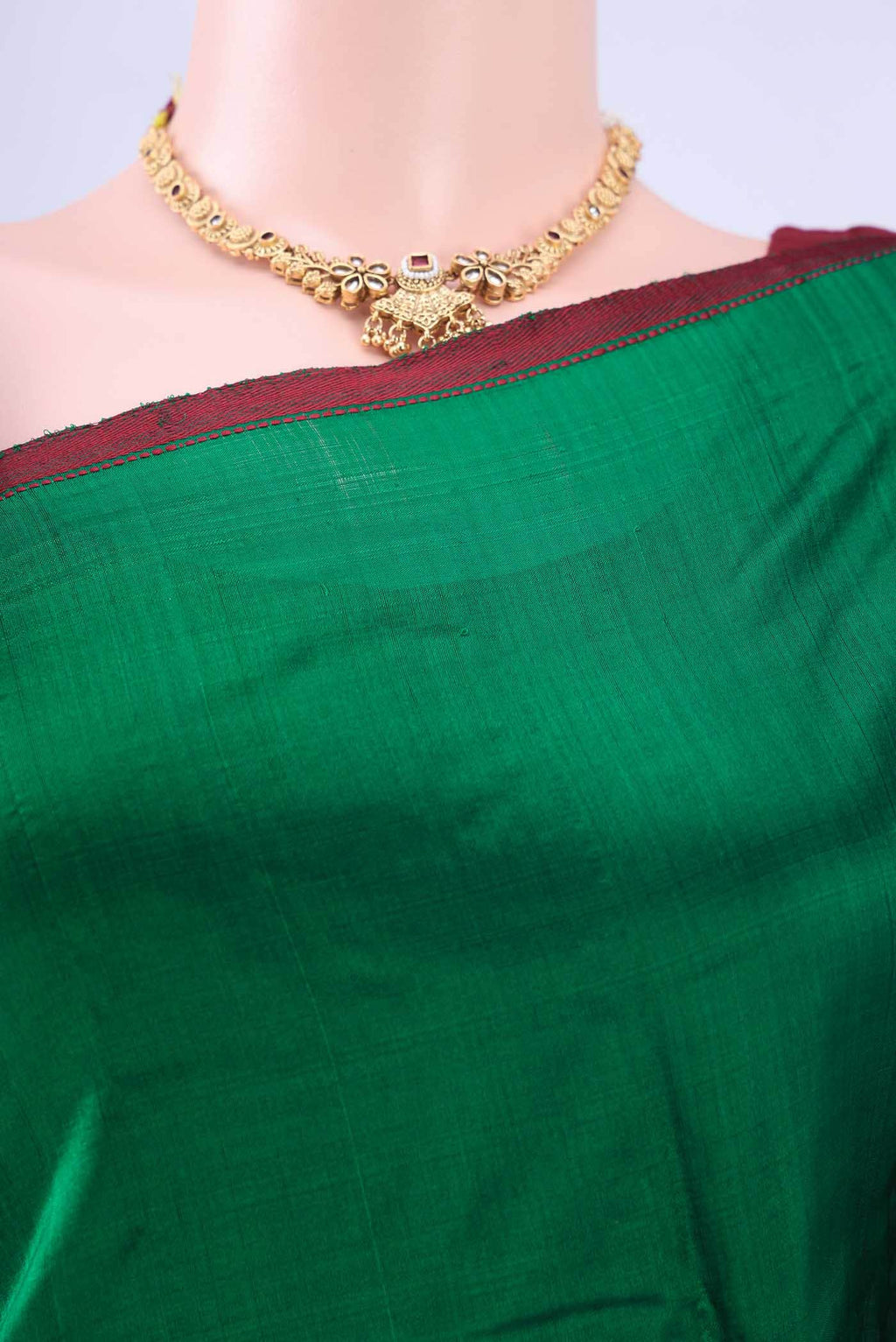 Bottle Green Kanchipuram Silk Saree