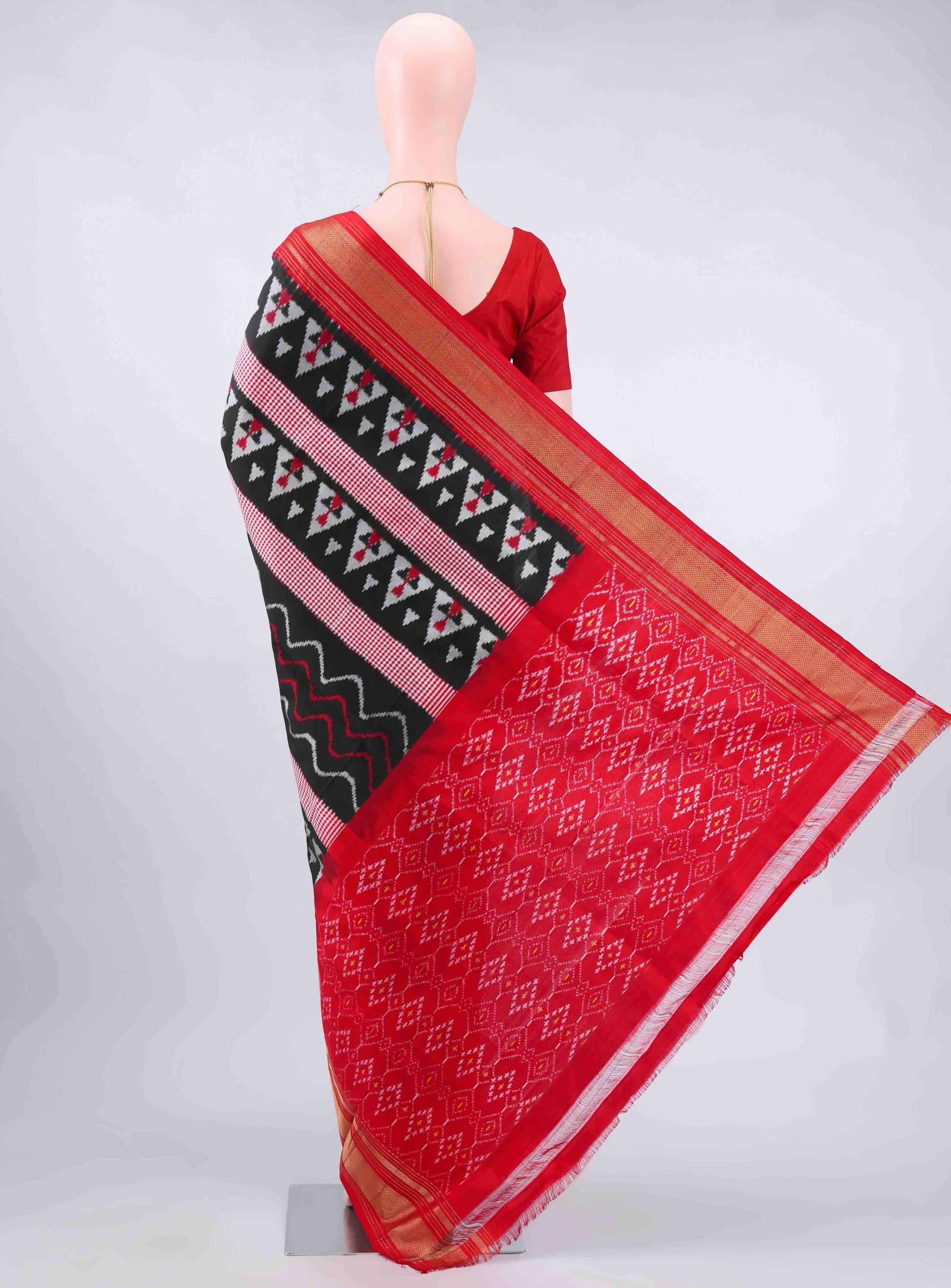 Black Pochampally Silk Saree