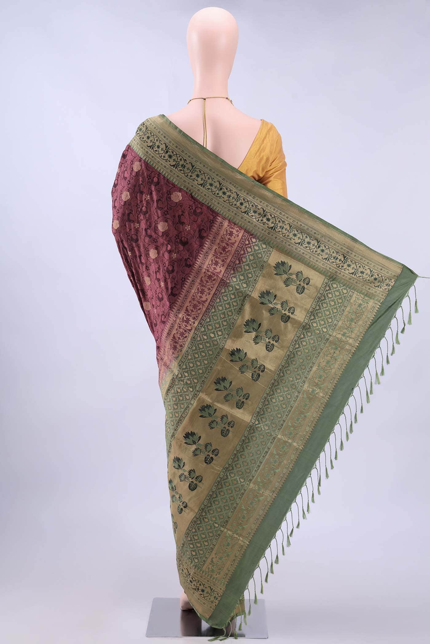 no Dual Tone Soft Silk Saree