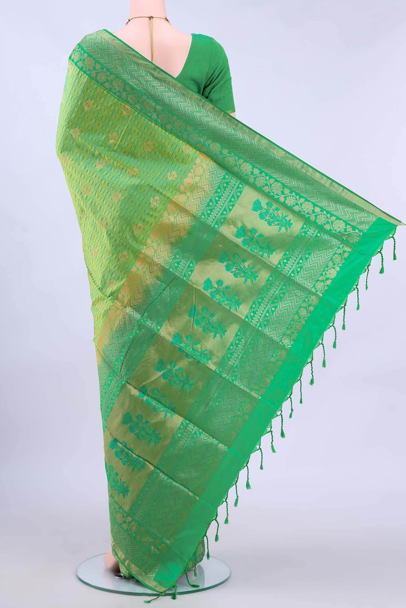 no Dual Tone Soft Silk Saree