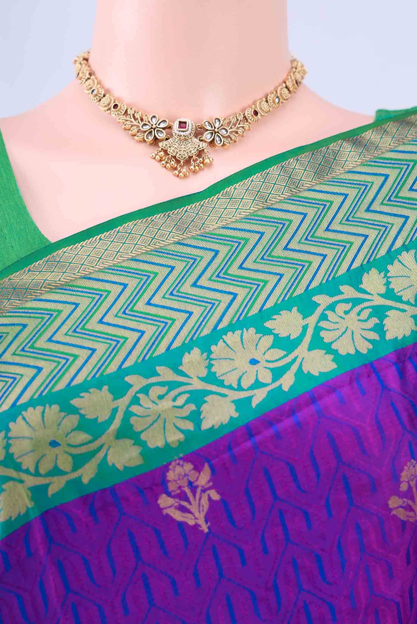 no Dual Tone Soft Silk Saree