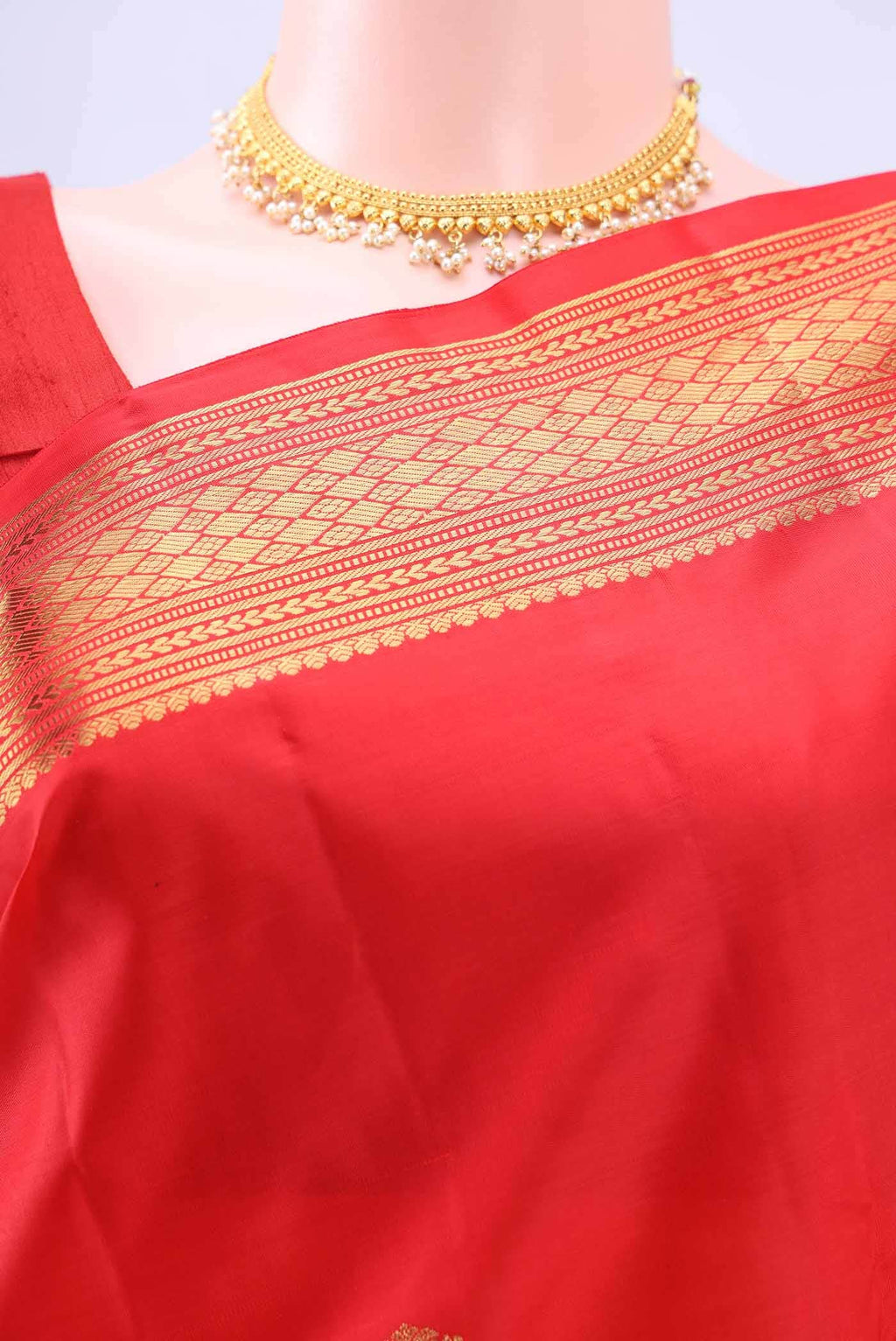 Red Dual Tone Kanchipuram Silk Saree