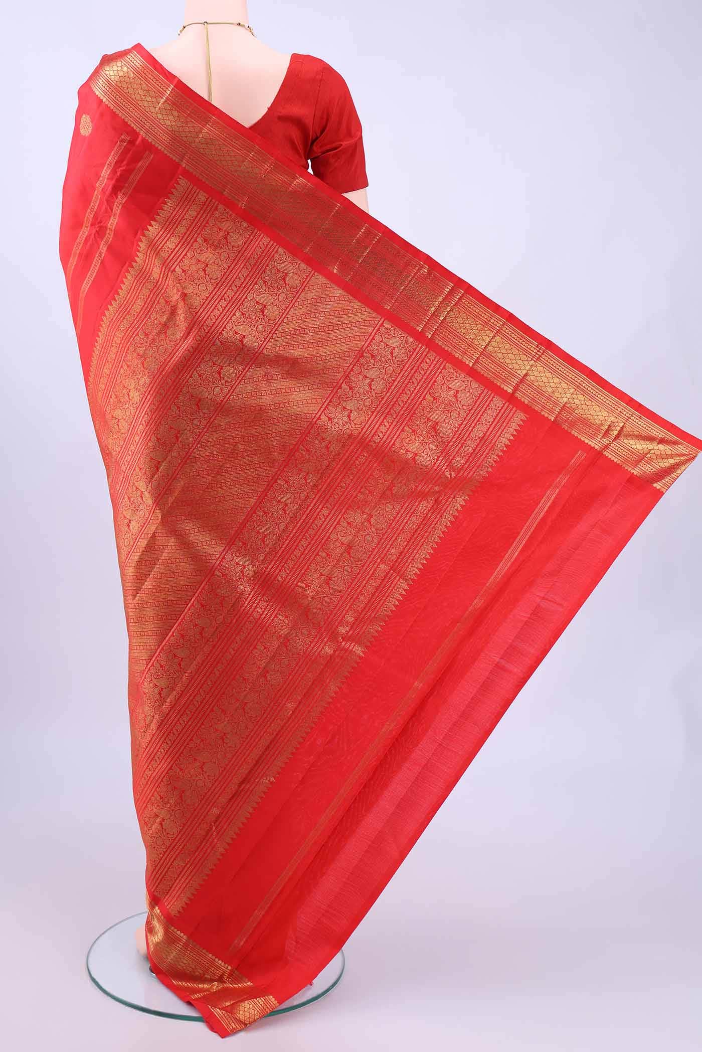 Red Dual Tone Kanchipuram Silk Saree