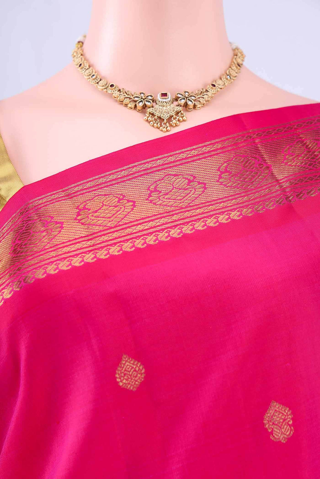 no Dual Tone Kanchipuram Silk Saree