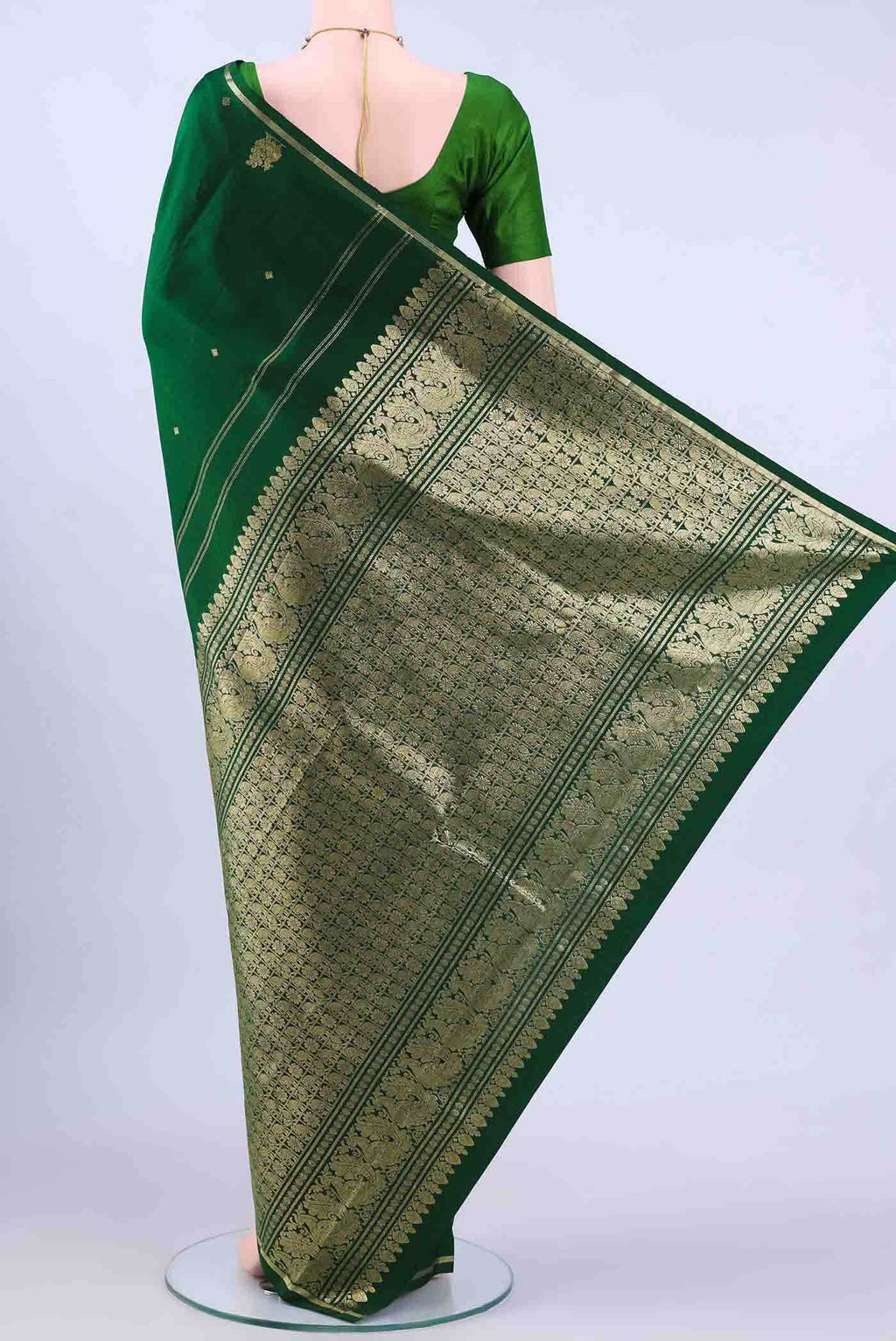 Bottle Green Kanchipuram Silk Saree