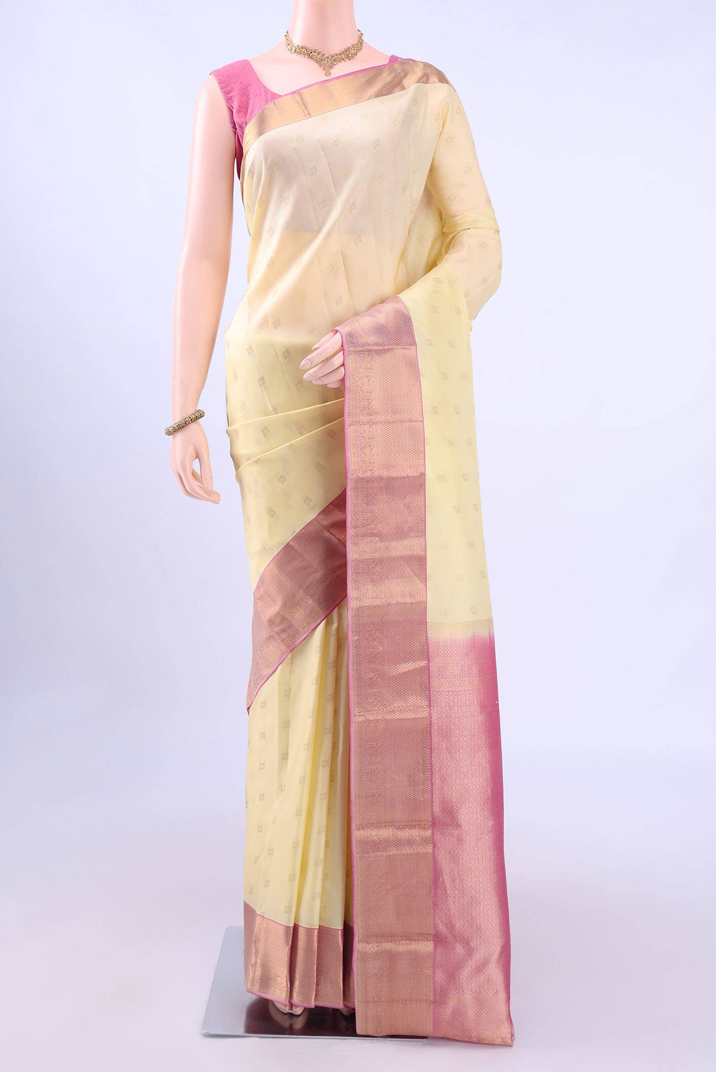 Cream Nangavalli Silk [ Salem ] Saree
